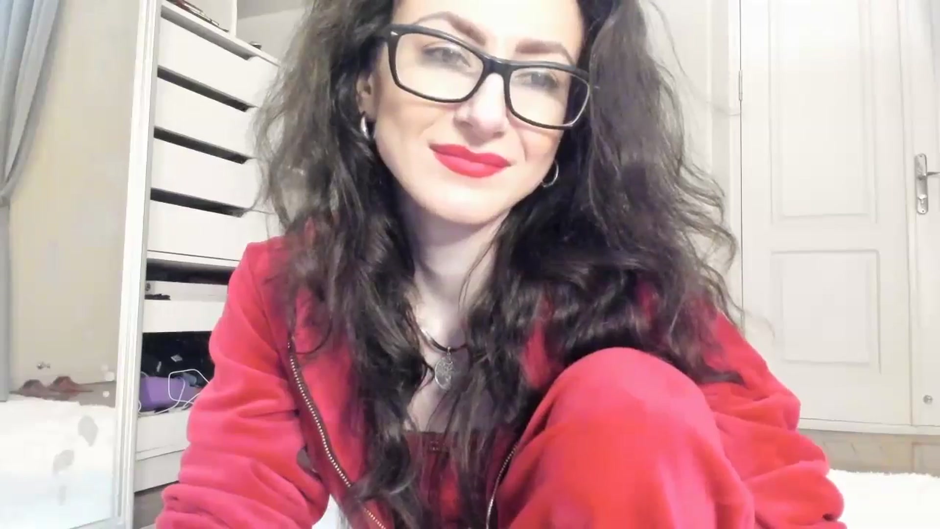 Gallery image thumbnail from Baby_Jewel's myfreecams stream on, 12/19/2024, 17:10 image 3 of 20