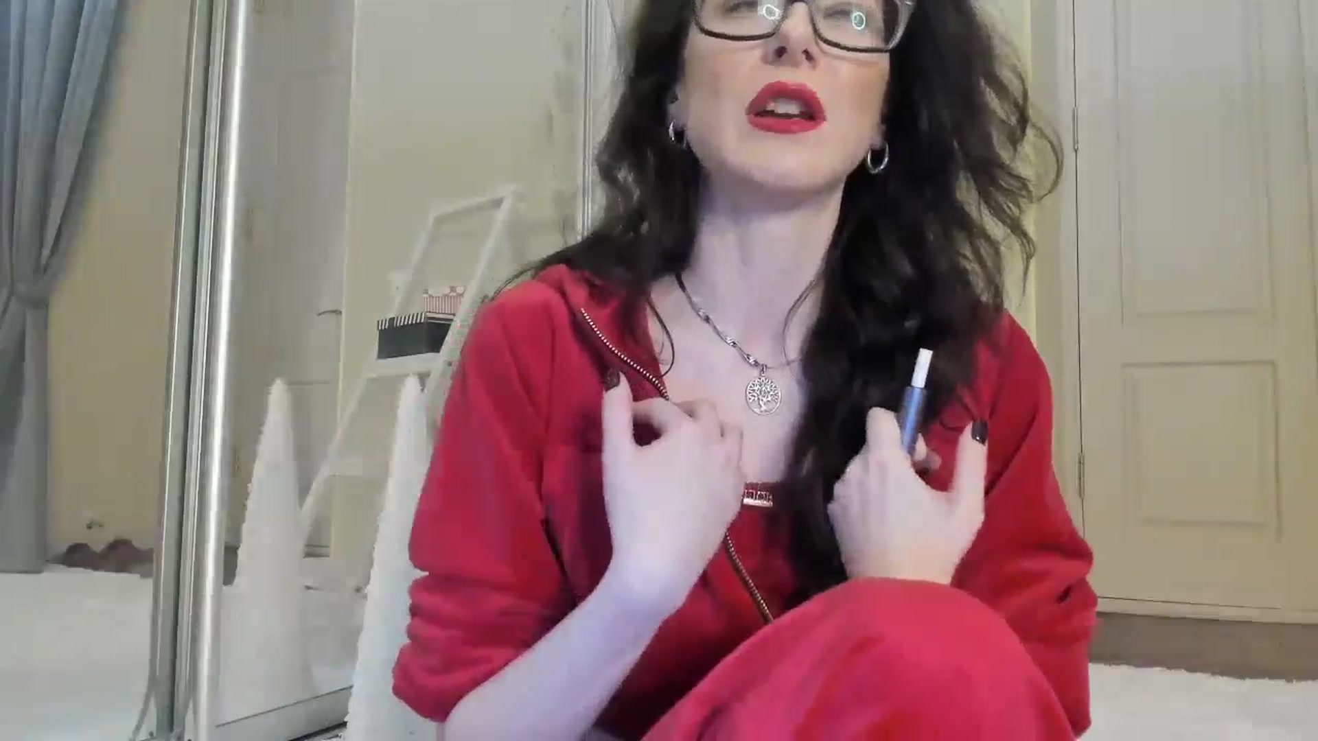 Gallery image thumbnail from Baby_Jewel's myfreecams stream on, 12/19/2024, 17:10 image 16 of 20