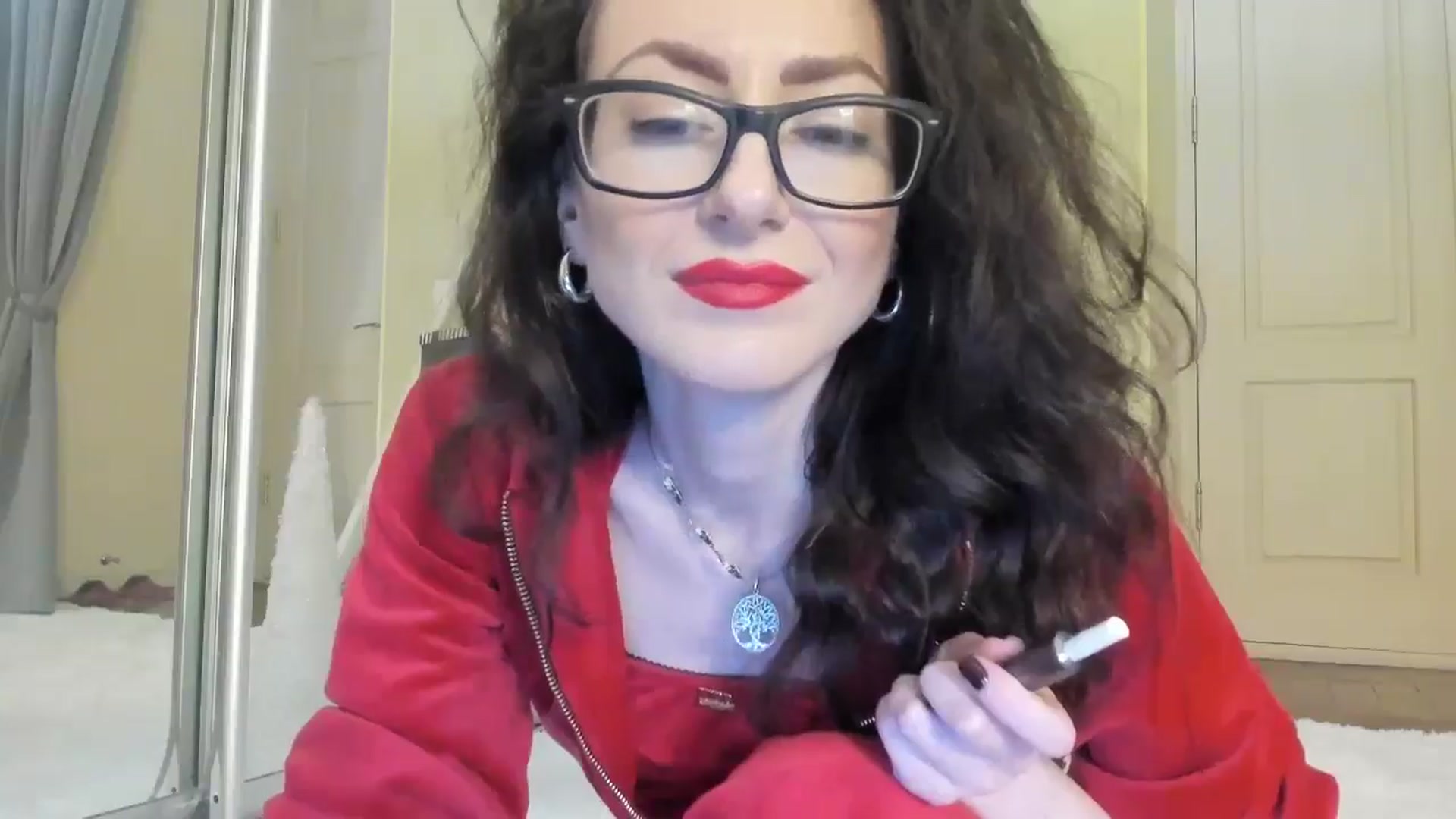 Gallery image thumbnail from Baby_Jewel's myfreecams stream on, 12/19/2024, 17:10 image 13 of 20