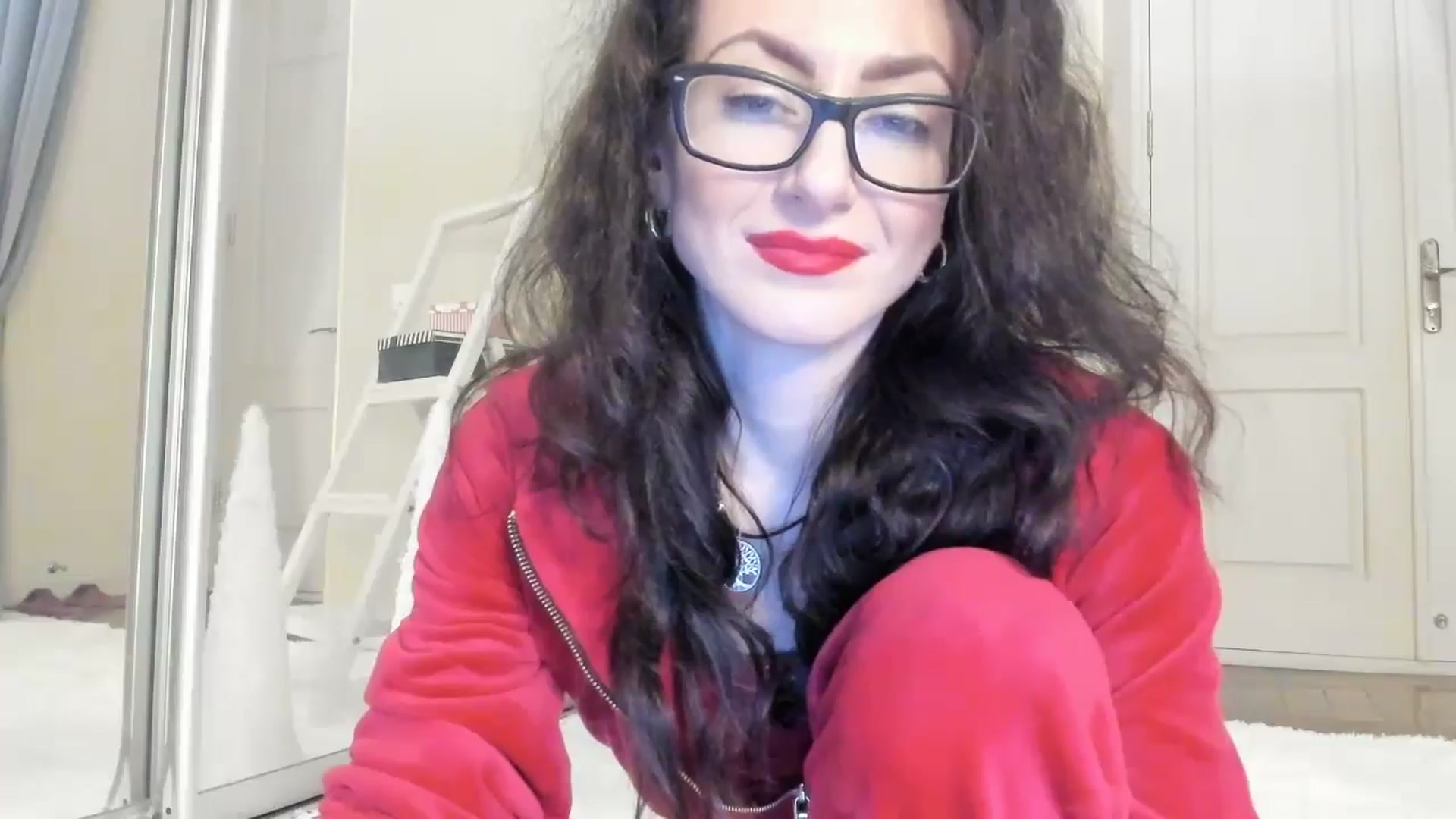 Gallery image thumbnail from Baby_Jewel's myfreecams stream on, 12/19/2024, 17:10 image 5 of 20