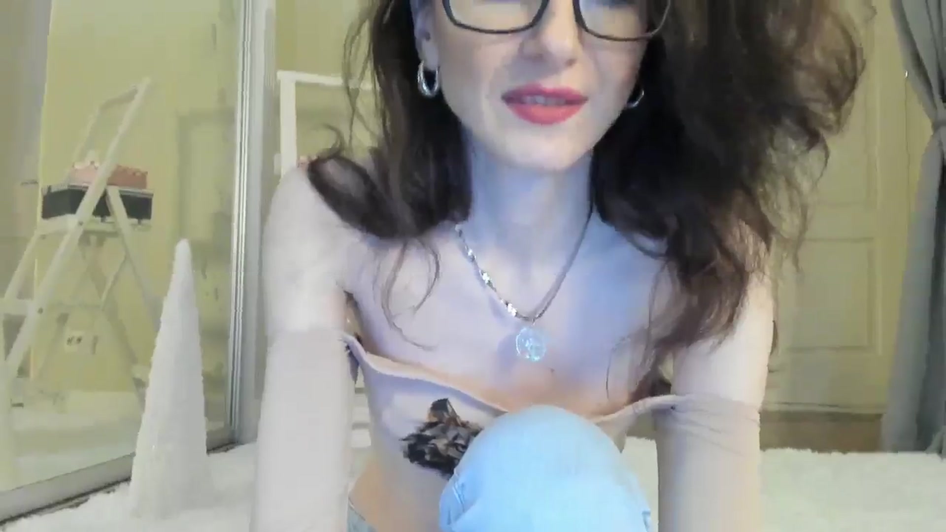 Gallery image thumbnail from Baby_Jewel's myfreecams stream on, 12/20/2024, 12:22 image 15 of 20