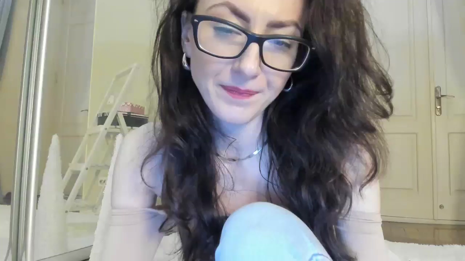 Gallery image thumbnail from Baby_Jewel's myfreecams stream on, 12/20/2024, 14:38 image 14 of 20