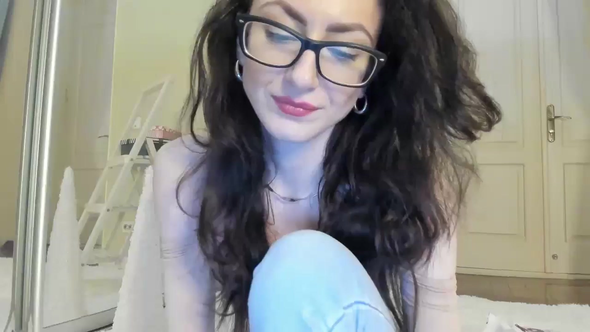 Gallery image thumbnail from Baby_Jewel's myfreecams stream on, 12/20/2024, 14:38 image 19 of 20