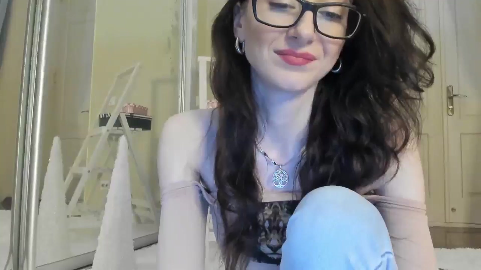 Gallery image thumbnail from Baby_Jewel's myfreecams stream on, 12/20/2024, 14:38 image 20 of 20