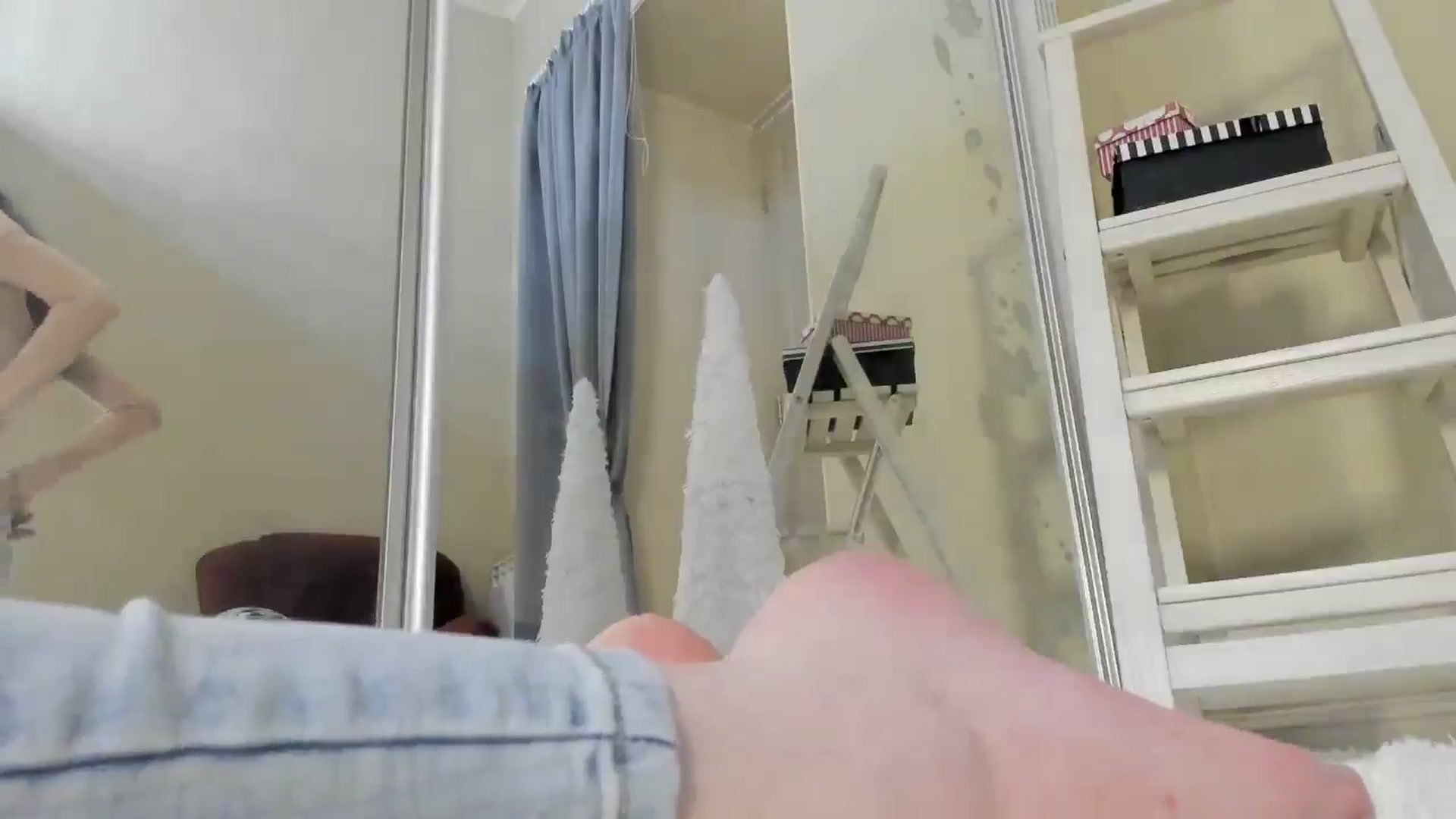 Gallery image thumbnail from Baby_Jewel's myfreecams stream on, 12/20/2024, 14:38 image 4 of 20