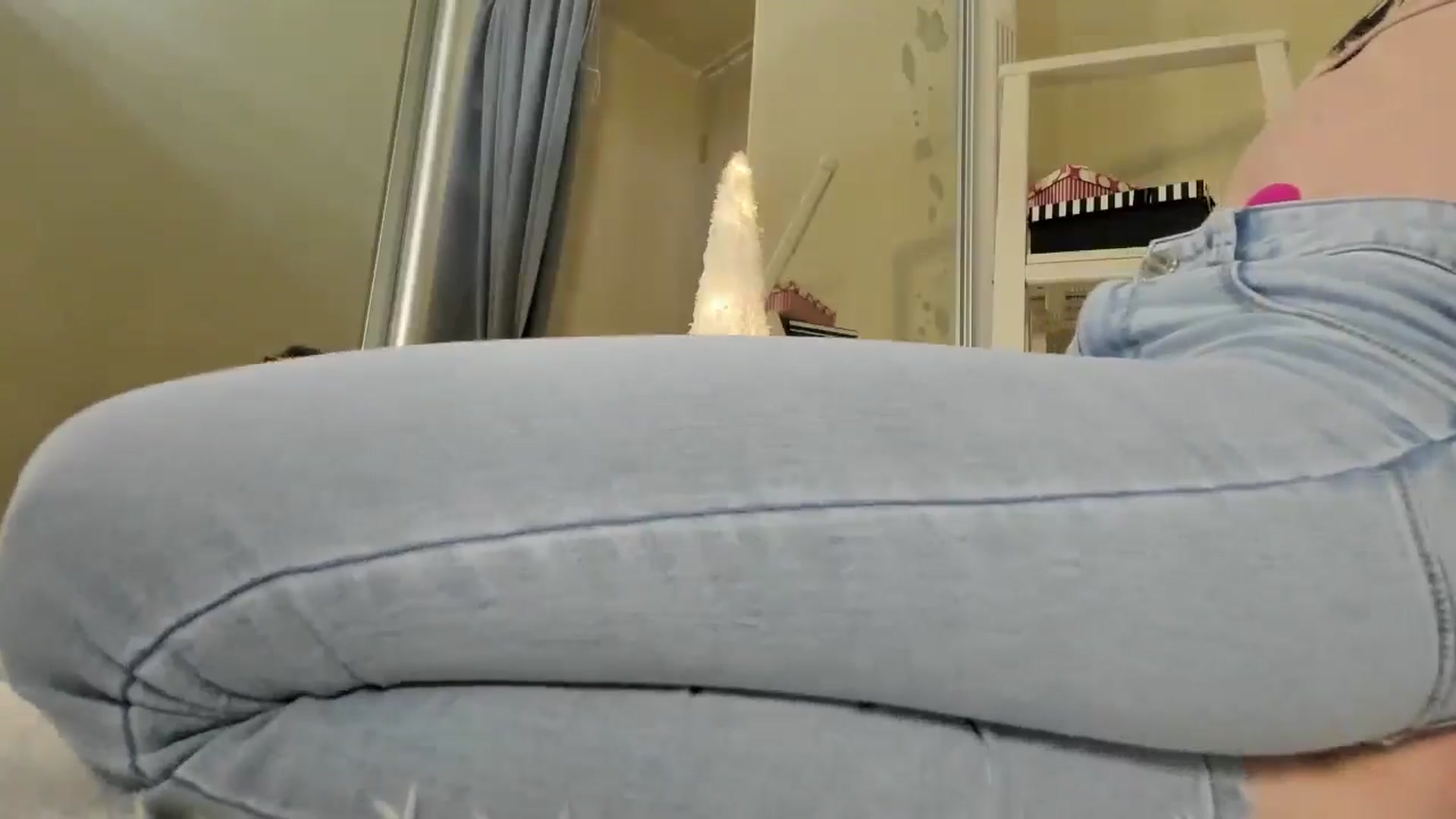 Gallery image thumbnail from Baby_Jewel's myfreecams stream on, 12/20/2024, 17:34 image 13 of 20