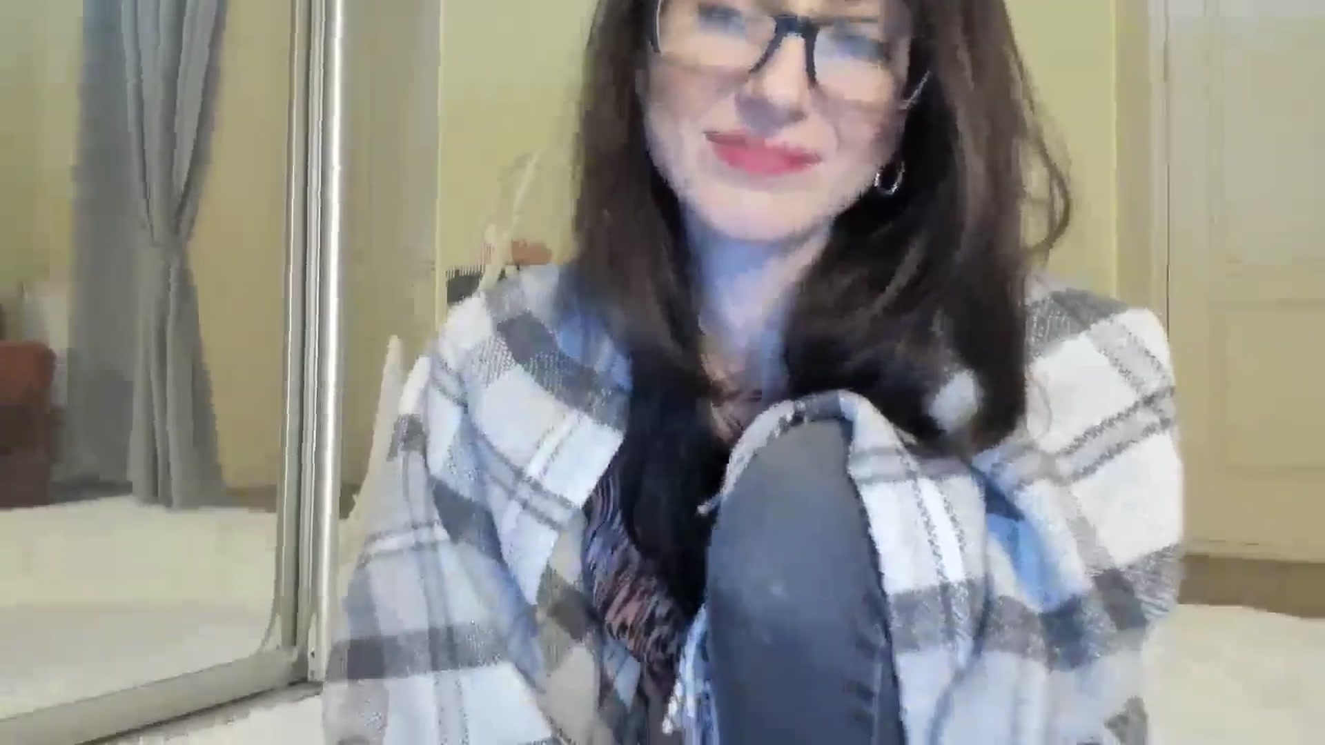Gallery image thumbnail from Baby_Jewel's myfreecams stream on, 12/21/2024, 16:19 image 10 of 20