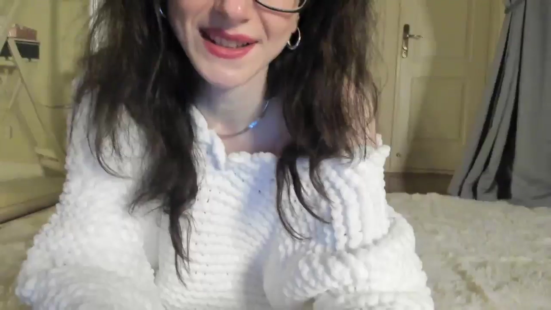 Gallery image thumbnail from Baby_Jewel's myfreecams stream on, 12/22/2024, 12:16 image 5 of 20