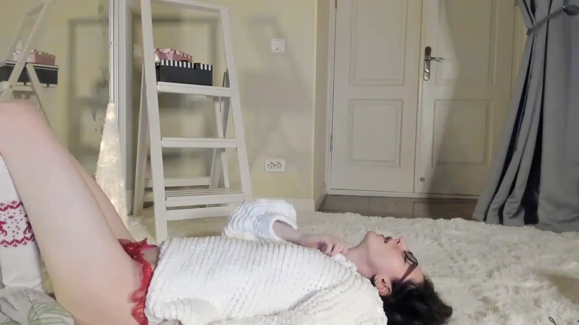 Gallery image thumbnail from Baby_Jewel's myfreecams stream on, 12/22/2024, 14:26 image 19 of 20