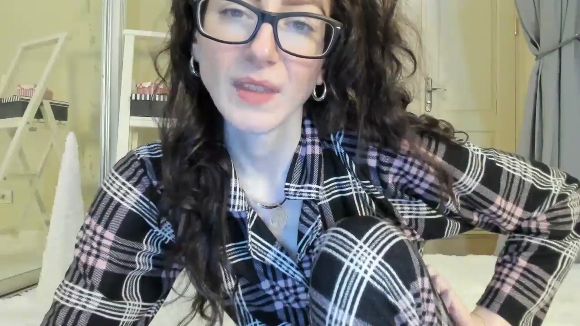 Gallery image thumbnail from Baby_Jewel's myfreecams stream on, 12/24/2024, 12:19 image 2 of 20