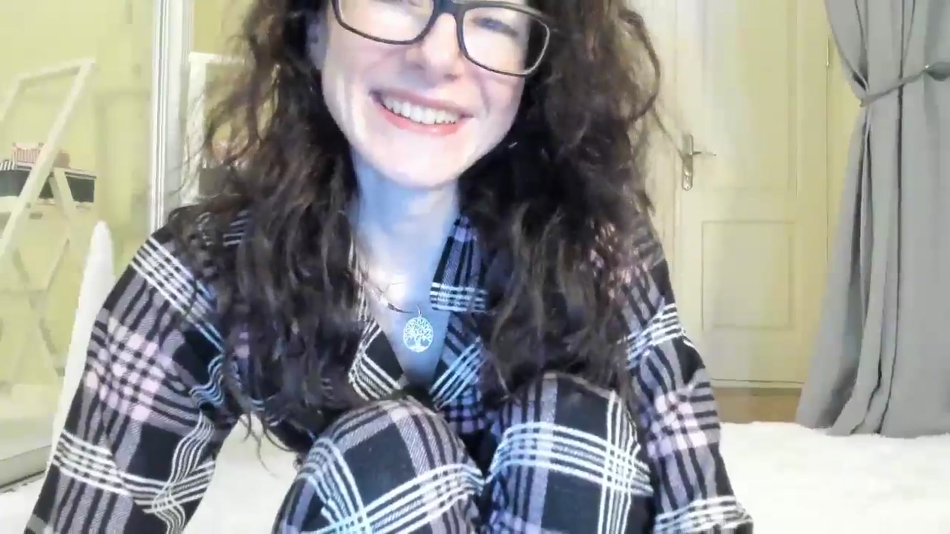 Gallery image thumbnail from Baby_Jewel's myfreecams stream on, 12/24/2024, 12:19 image 10 of 20