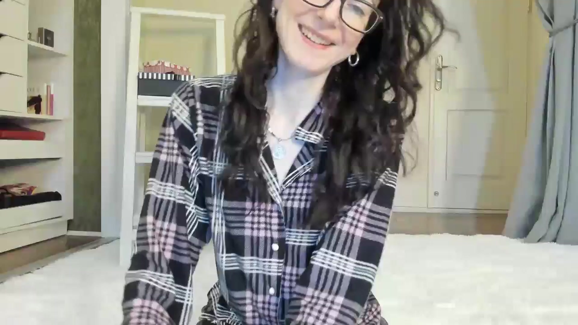 Gallery image thumbnail from Baby_Jewel's myfreecams stream on, 12/24/2024, 12:19 image 1 of 20