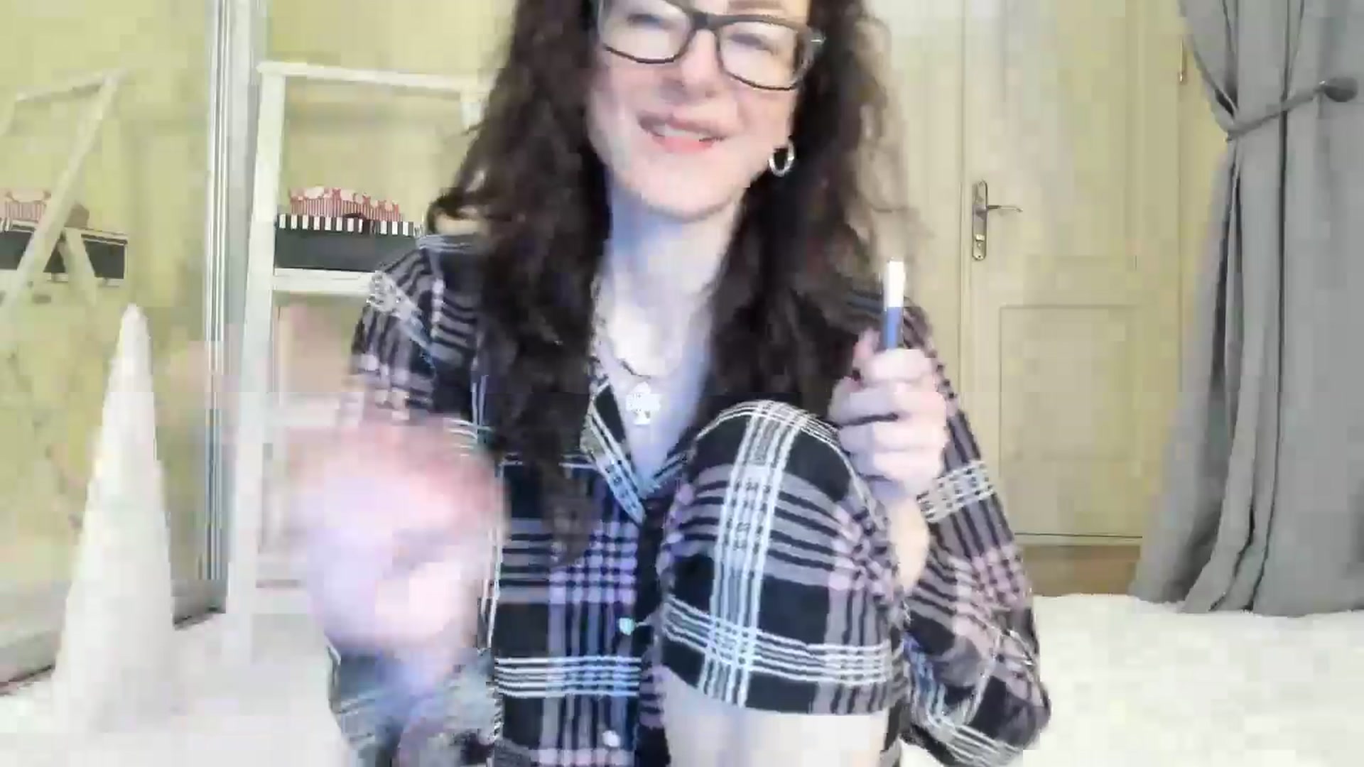 Gallery image thumbnail from Baby_Jewel's myfreecams stream on, 12/24/2024, 12:19 image 6 of 20