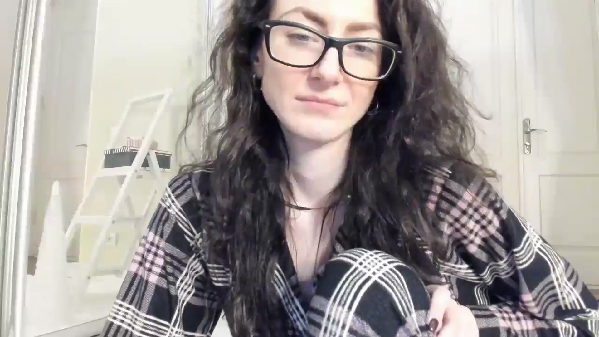 Gallery image thumbnail from Baby_Jewel's myfreecams stream on, 12/24/2024, 16:22 image 20 of 20