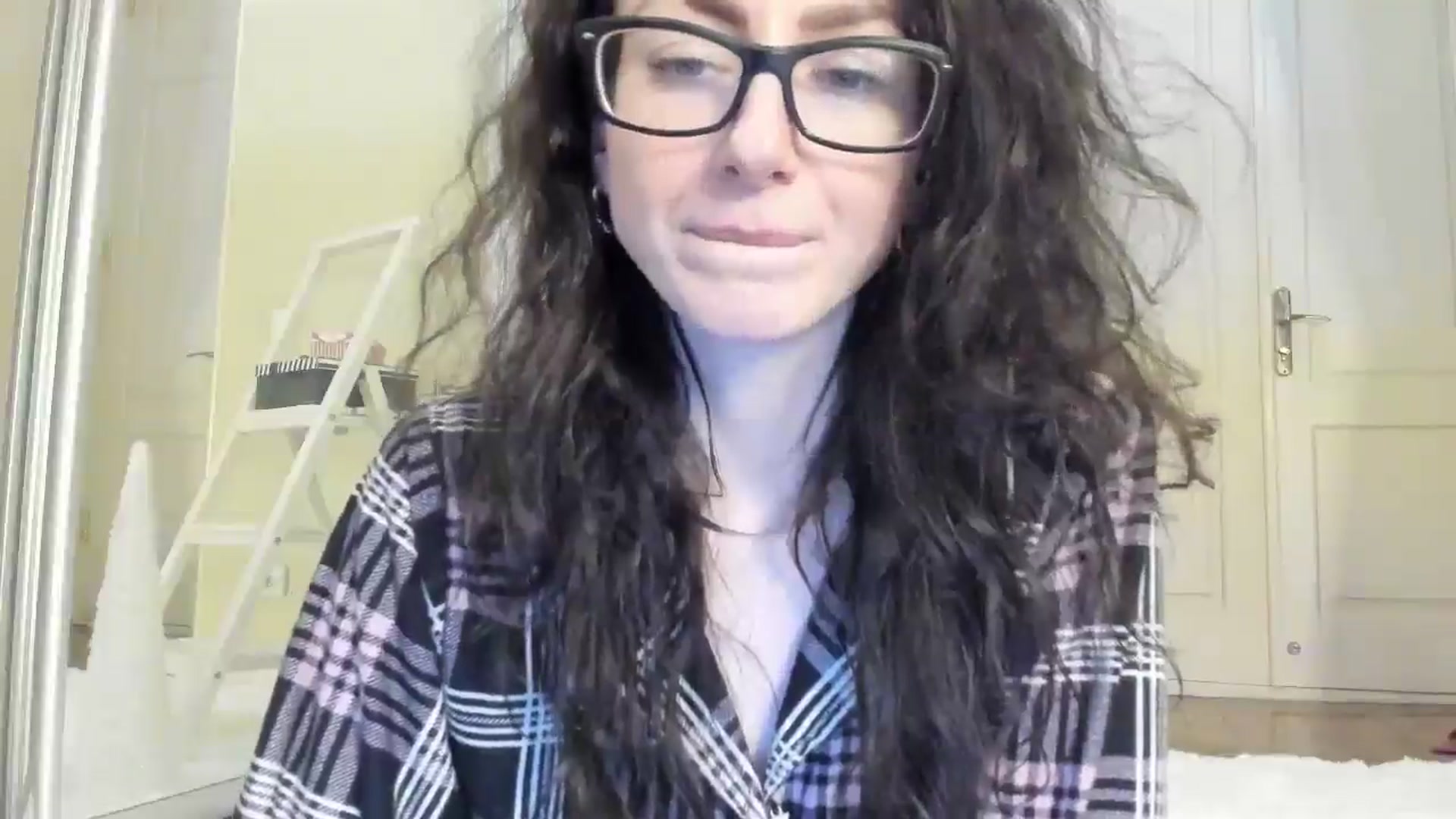 Gallery image thumbnail from Baby_Jewel's myfreecams stream on, 12/24/2024, 16:22 image 15 of 20