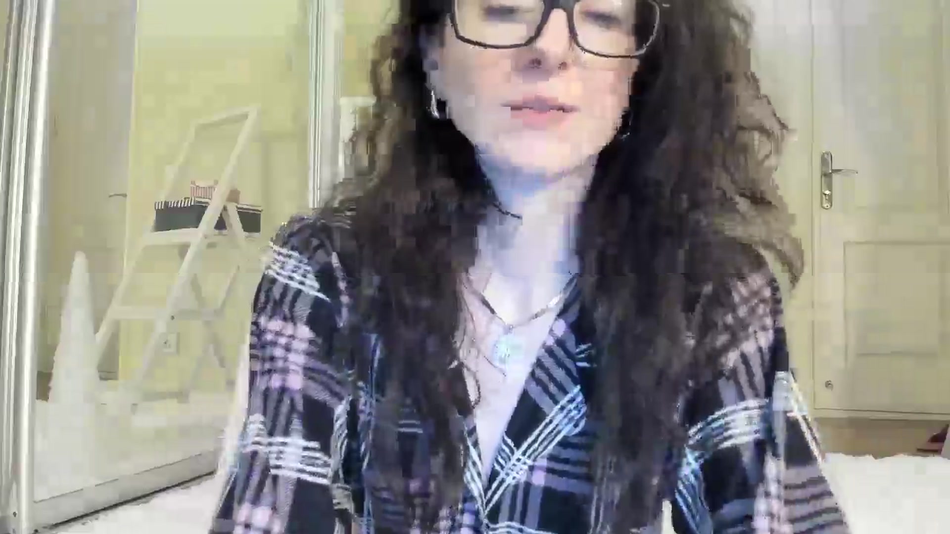 Gallery image thumbnail from Baby_Jewel's myfreecams stream on, 12/24/2024, 16:22 image 7 of 20