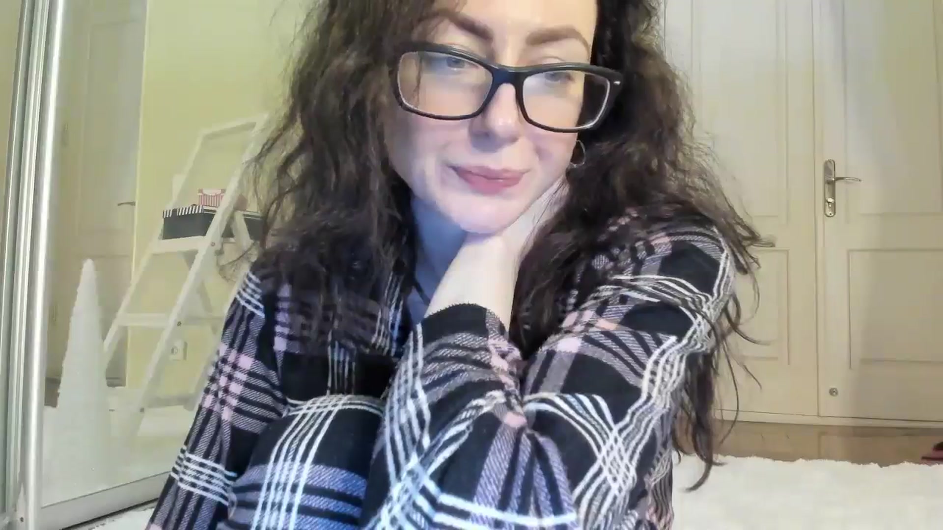 Gallery image thumbnail from Baby_Jewel's myfreecams stream on, 12/24/2024, 17:02 image 8 of 20