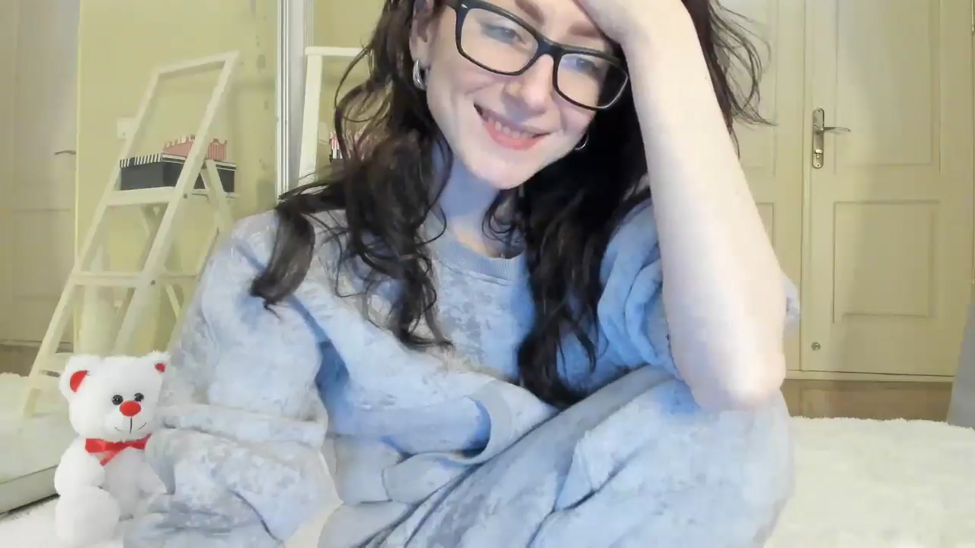 Gallery image thumbnail from Baby_Jewel's myfreecams stream on, 01/07/2025, 15:37 image 12 of 20