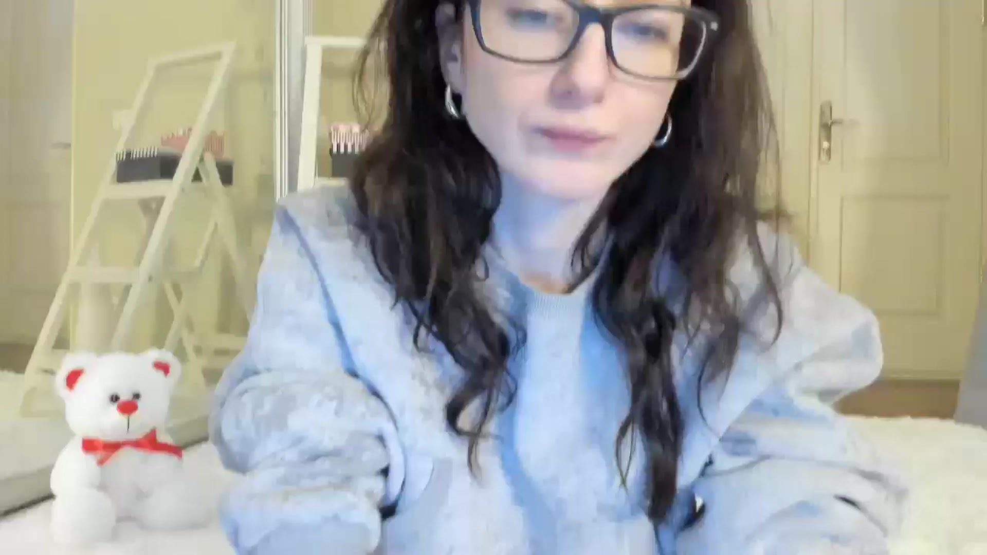 Gallery image thumbnail from Baby_Jewel's myfreecams stream on, 01/07/2025, 15:37 image 10 of 20