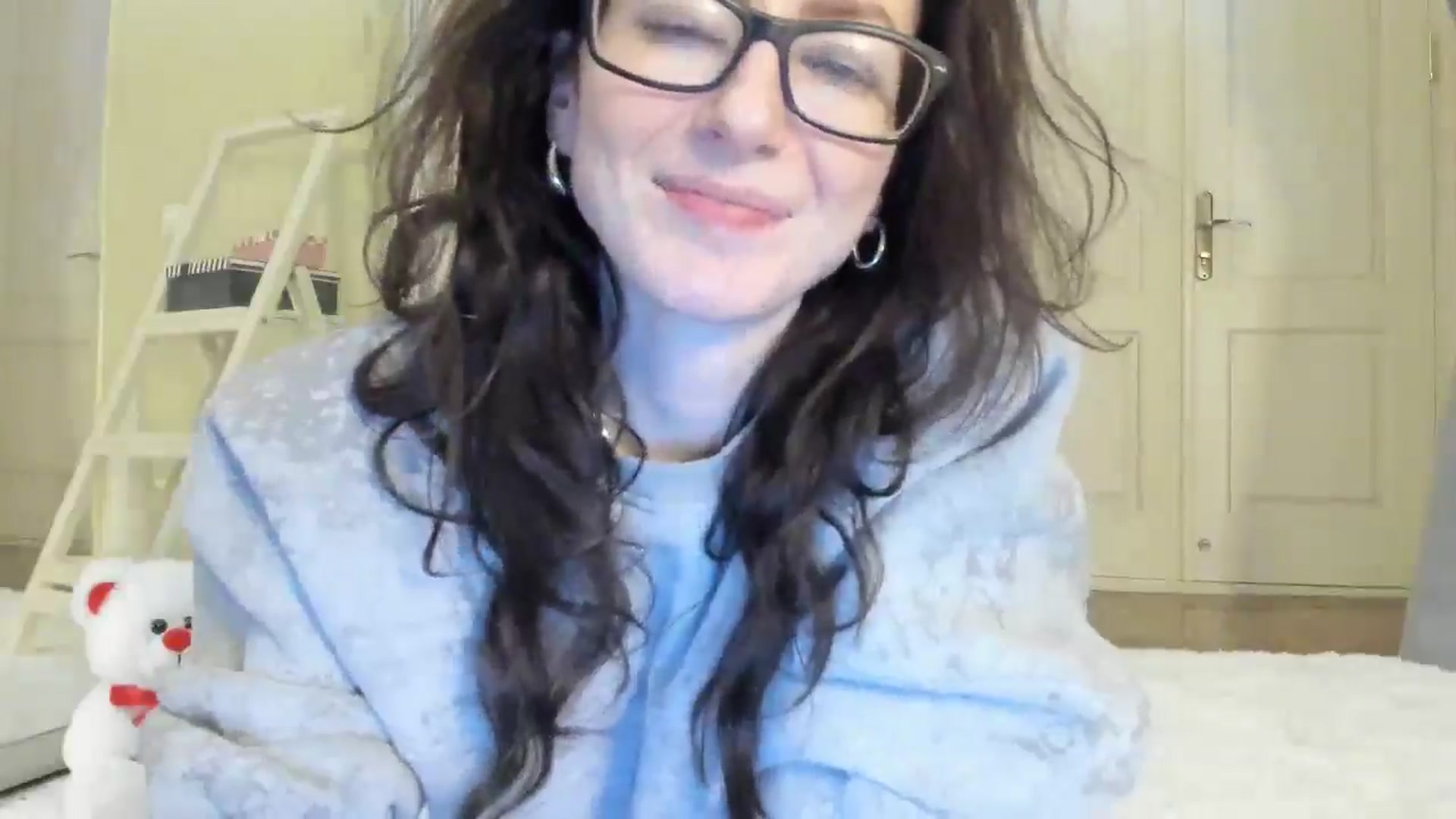 Gallery image thumbnail from Baby_Jewel's myfreecams stream on, 01/07/2025, 15:37 image 14 of 20