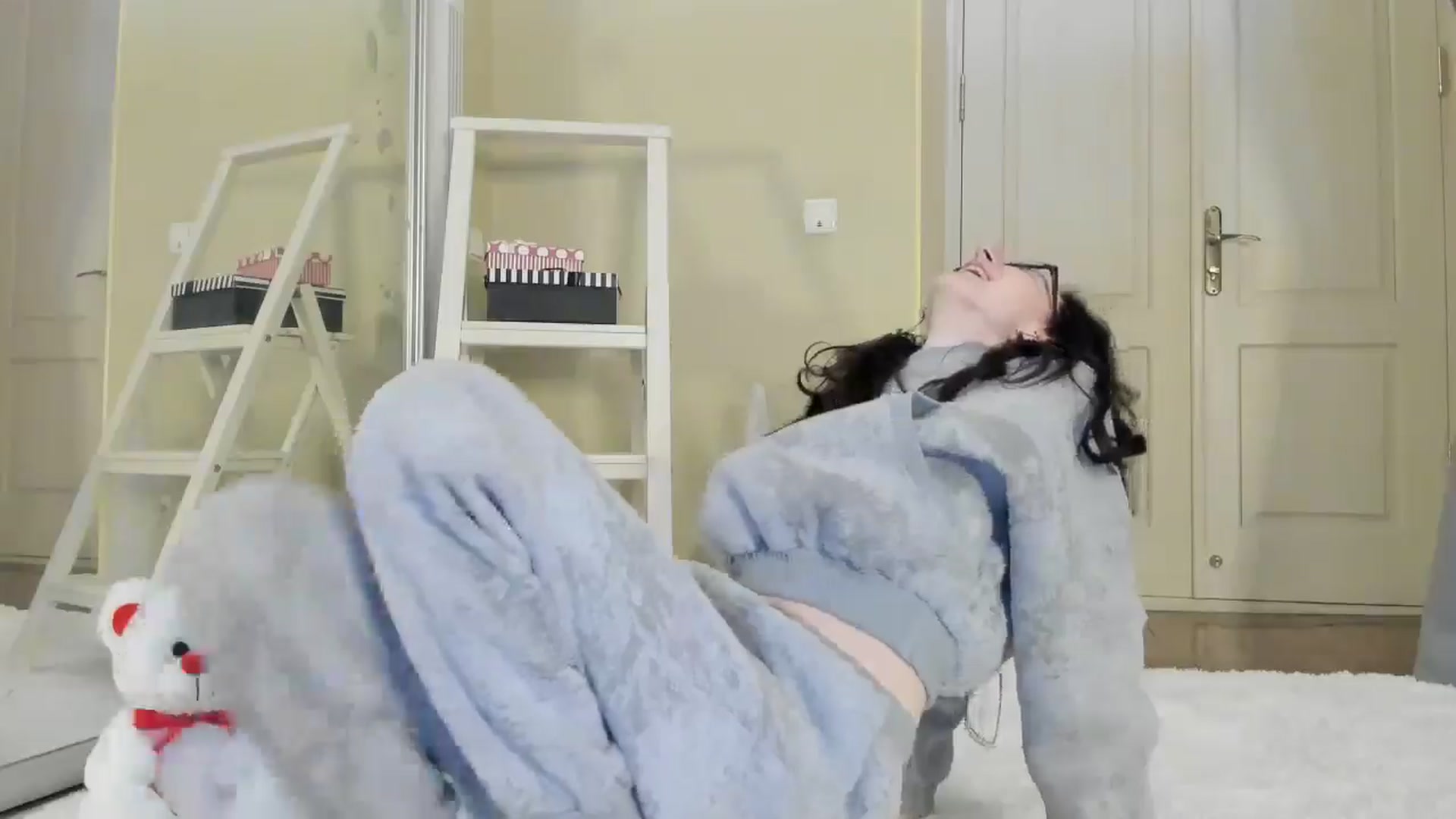Gallery image thumbnail from Baby_Jewel's myfreecams stream on, 01/07/2025, 15:37 image 2 of 20