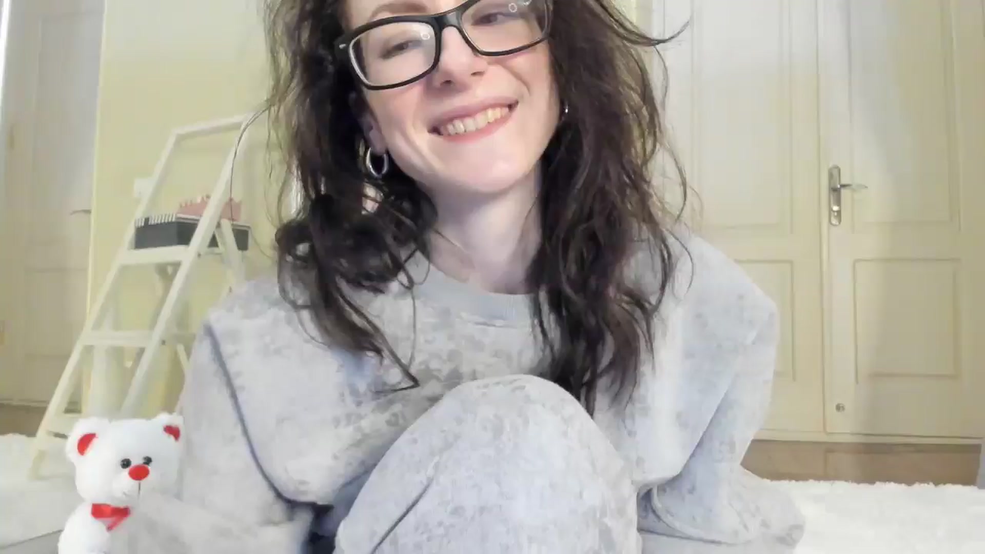 Gallery image thumbnail from Baby_Jewel's myfreecams stream on, 01/07/2025, 17:03 image 10 of 20