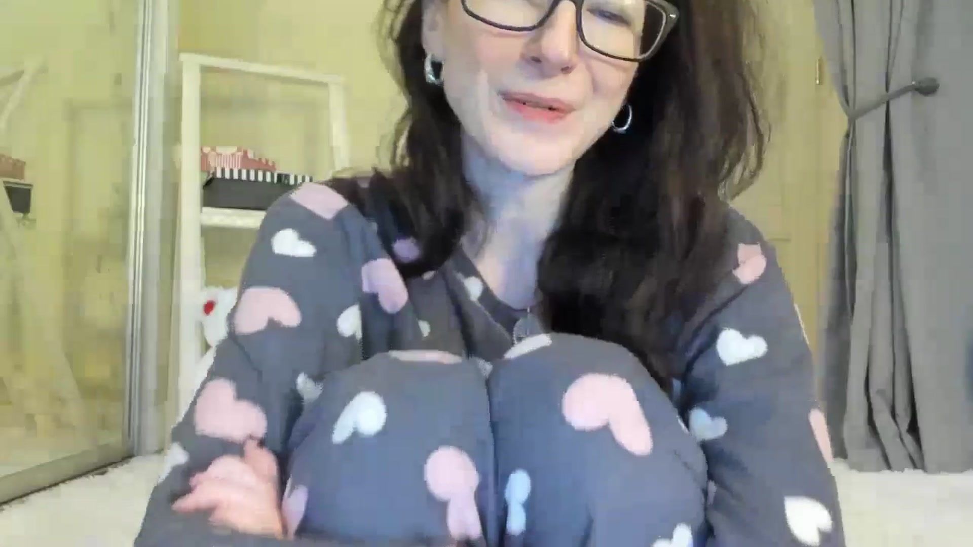 Gallery image thumbnail from Baby_Jewel's myfreecams stream on, 01/08/2025, 12:19 image 8 of 20