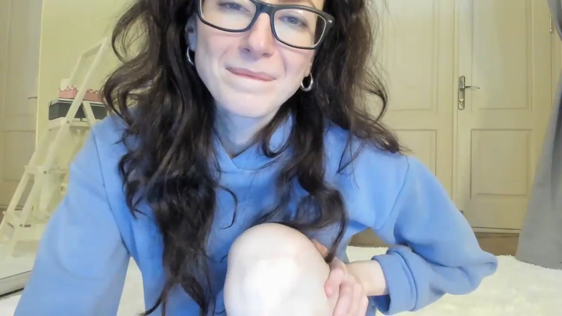 Gallery image thumbnail from Baby_Jewel's myfreecams stream on, 01/14/2025, 13:34 image 12 of 20