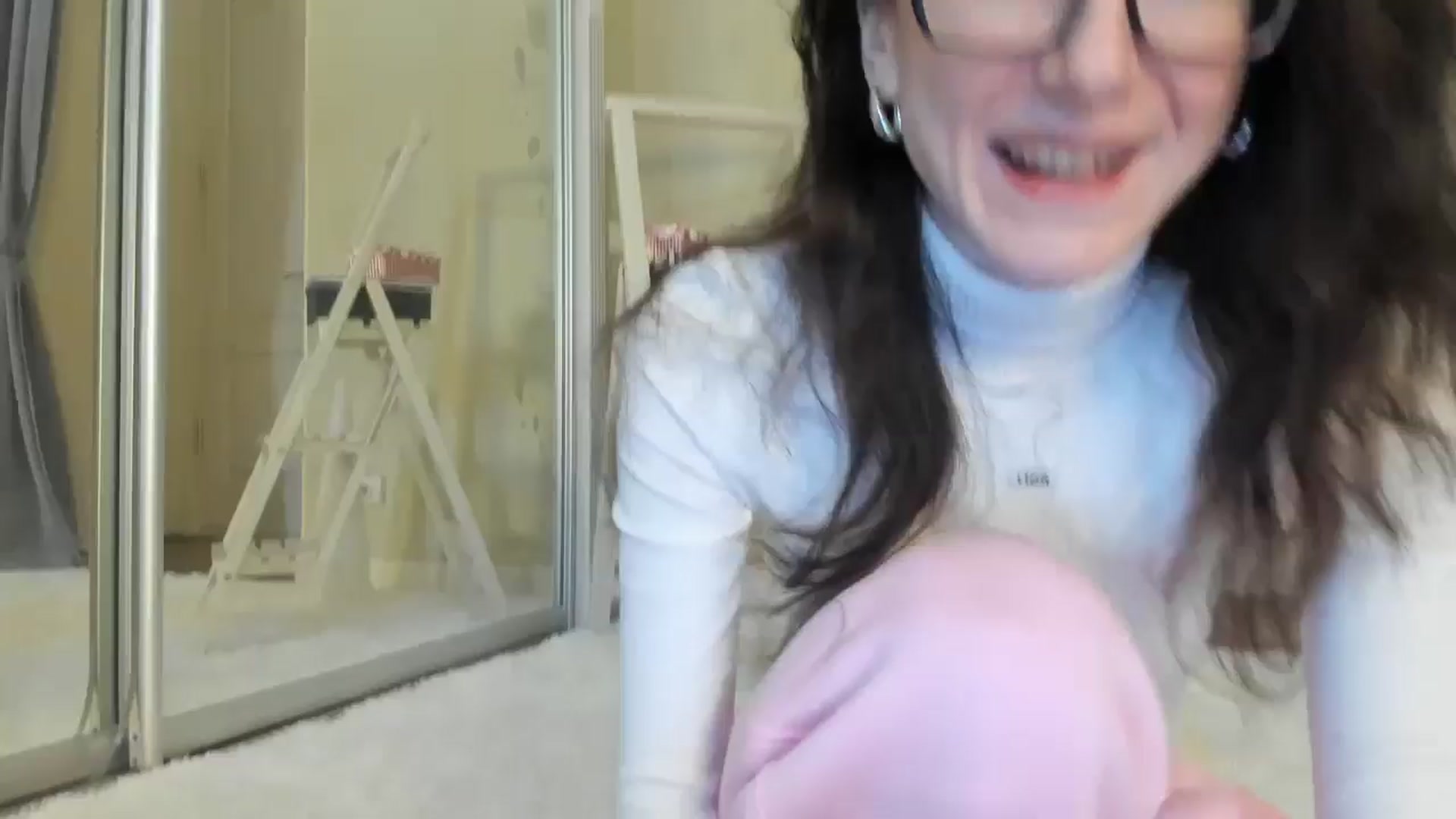 Gallery image thumbnail from Baby_Jewel's myfreecams stream on, 01/16/2025, 12:47 image 3 of 20