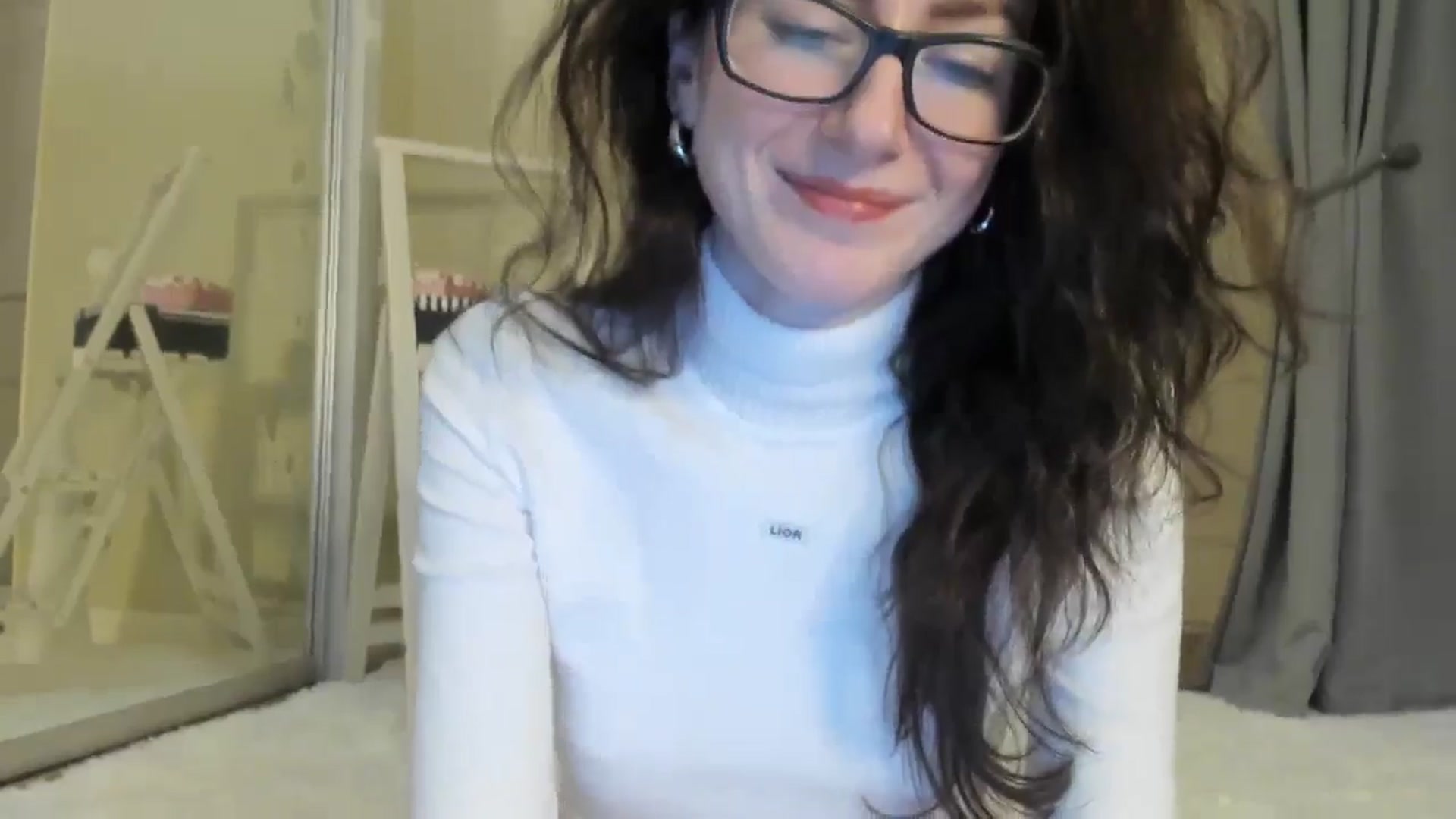 Gallery image thumbnail from Baby_Jewel's myfreecams stream on, 01/16/2025, 13:26 image 16 of 20