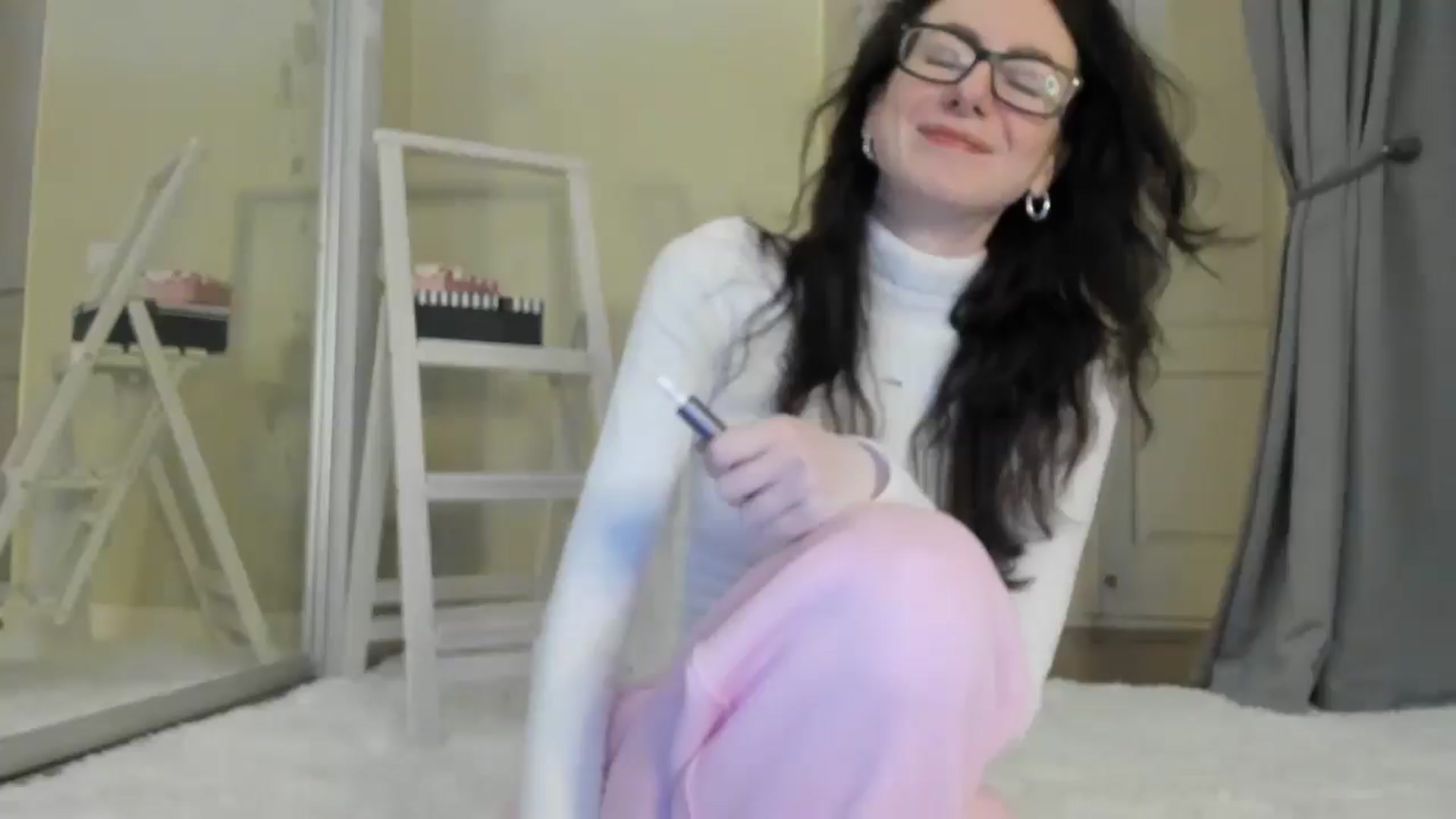 Gallery image thumbnail from Baby_Jewel's myfreecams stream on, 01/16/2025, 13:26 image 1 of 20