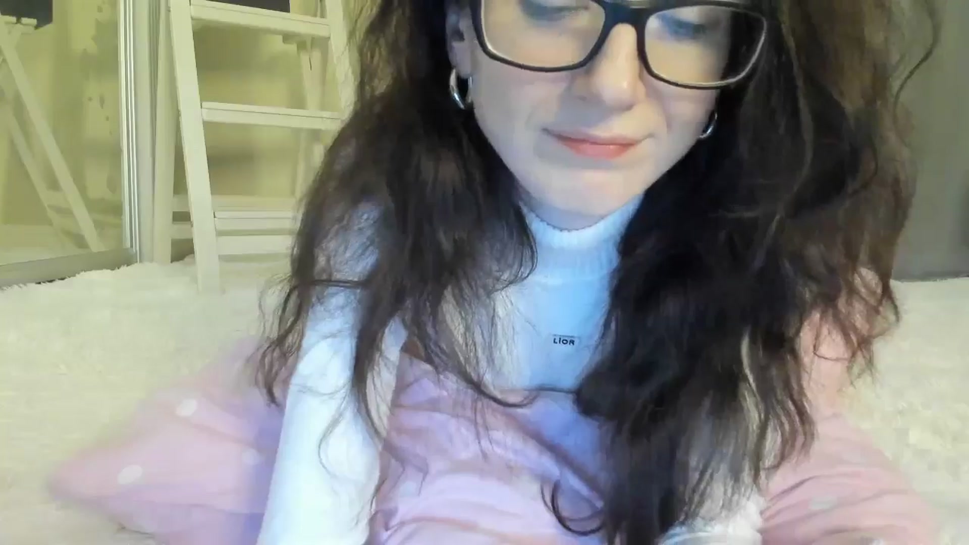 Gallery image thumbnail from Baby_Jewel's myfreecams stream on, 01/16/2025, 17:03 image 13 of 20