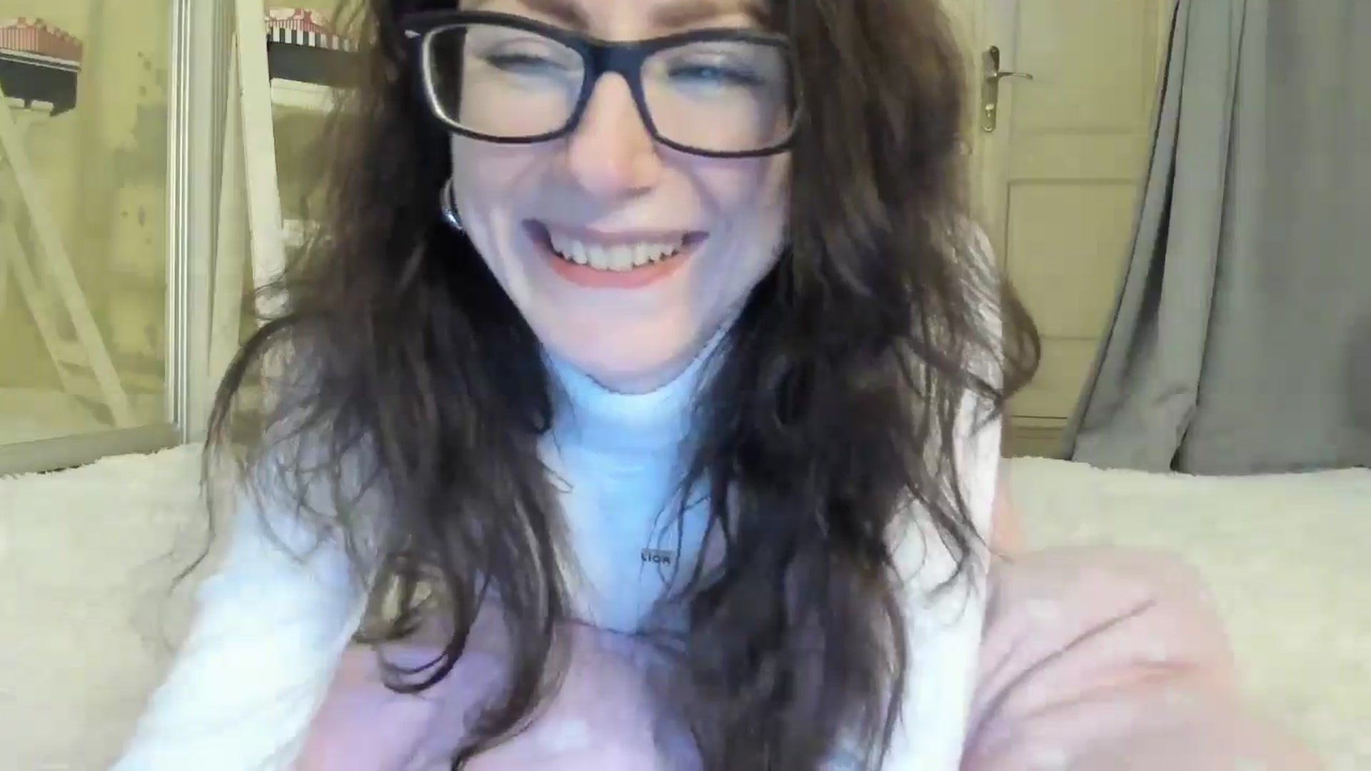 Gallery image thumbnail from Baby_Jewel's myfreecams stream on, 01/16/2025, 17:03 image 18 of 20