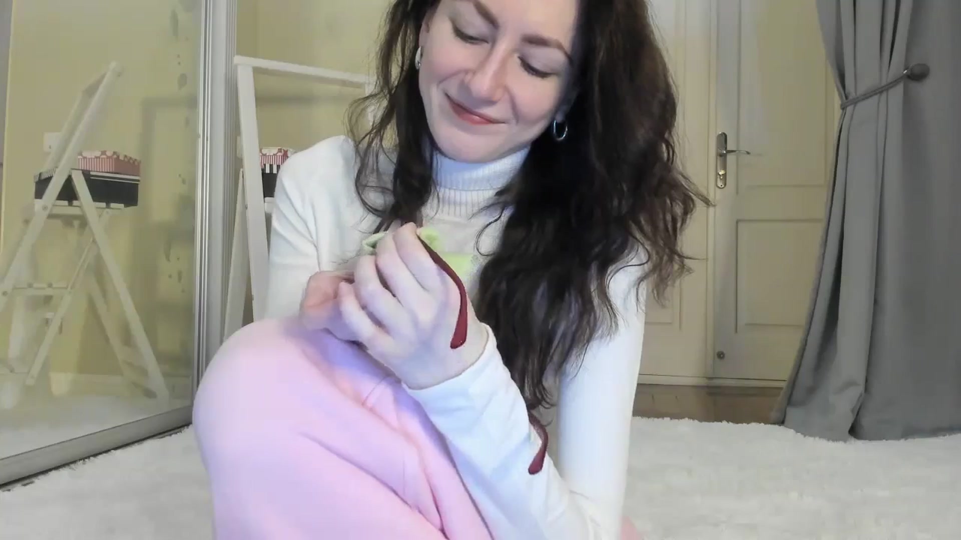 Gallery image thumbnail from Baby_Jewel's myfreecams stream on, 01/16/2025, 17:03 image 3 of 20