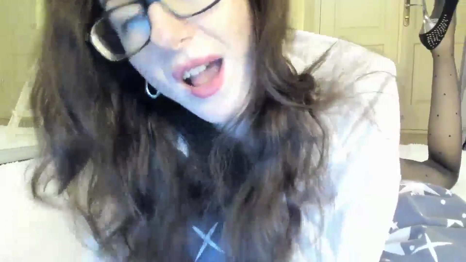 Gallery image thumbnail from Baby_Jewel's myfreecams stream on, 01/17/2025, 15:39 image 14 of 20