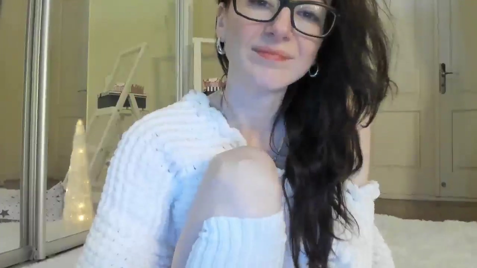 Gallery image thumbnail from Baby_Jewel's myfreecams stream on, 01/19/2025, 13:06 image 3 of 20