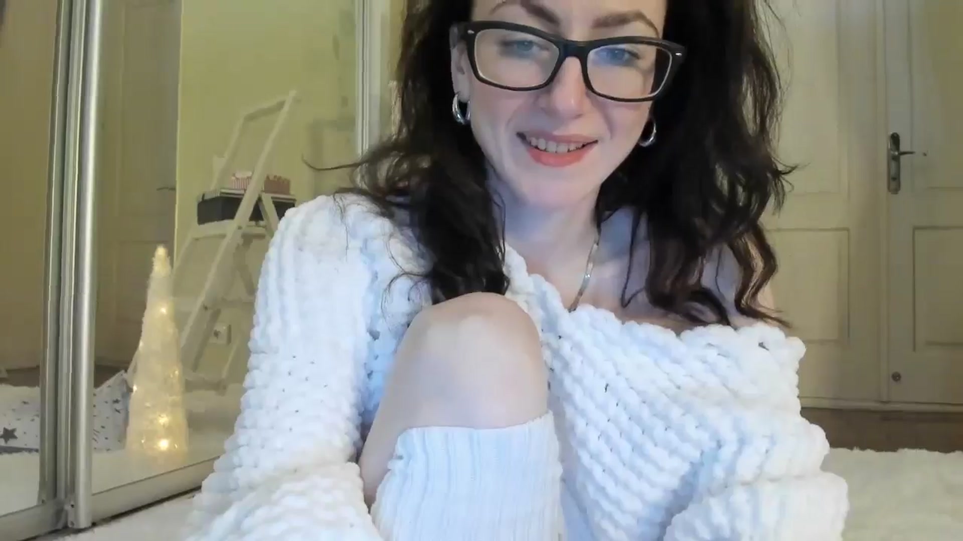 Gallery image thumbnail from Baby_Jewel's myfreecams stream on, 01/19/2025, 13:06 image 12 of 20