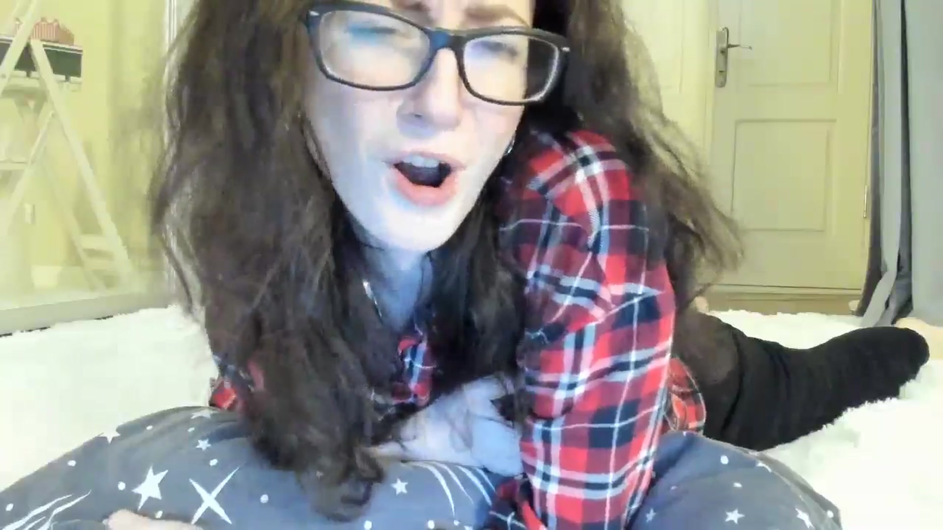 Gallery image thumbnail from Baby_Jewel's myfreecams stream on, 01/23/2025, 13:45 image 12 of 20