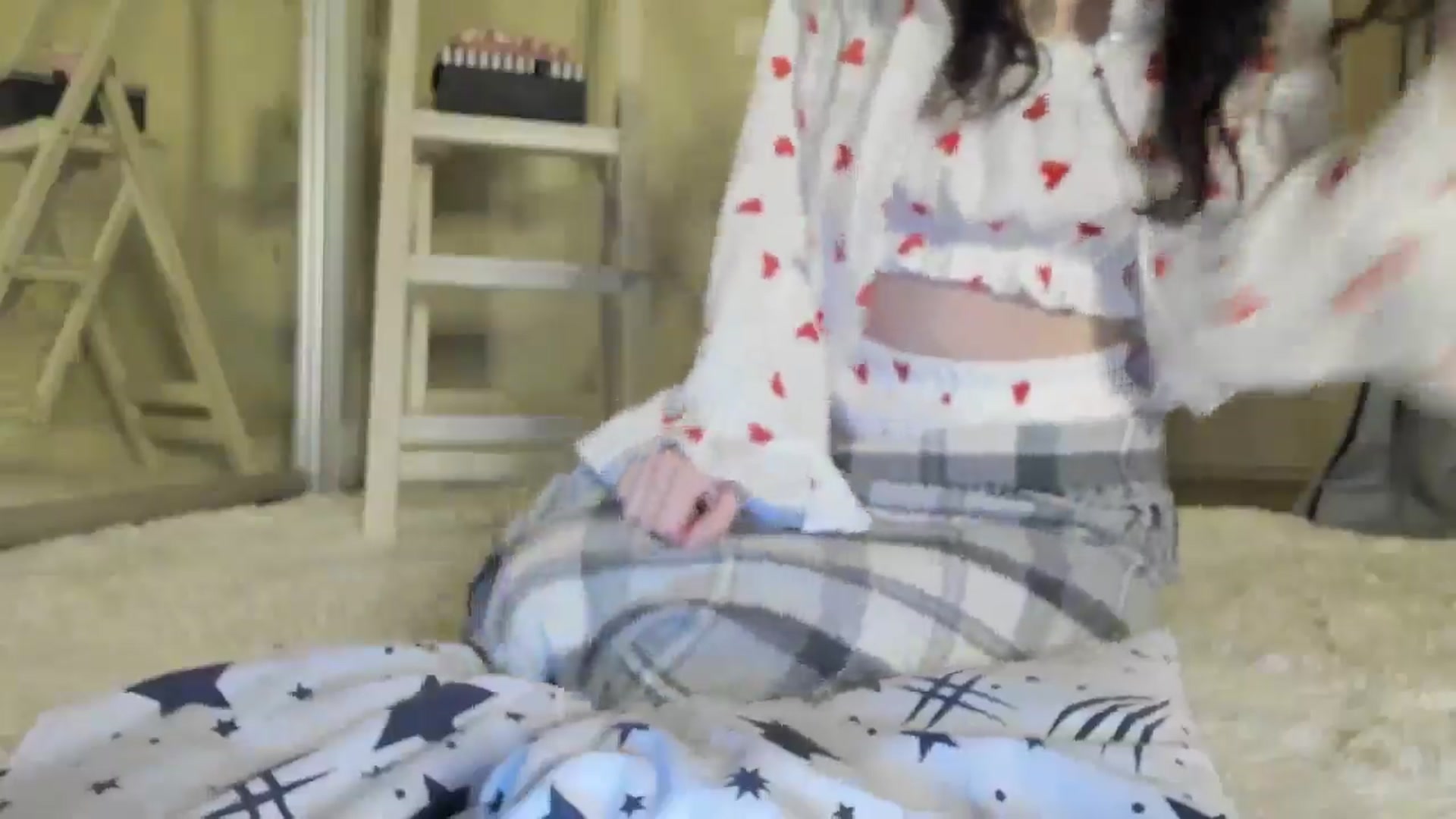 Gallery image thumbnail from Baby_Jewel's myfreecams stream on, 01/31/2025, 15:54 image 17 of 20
