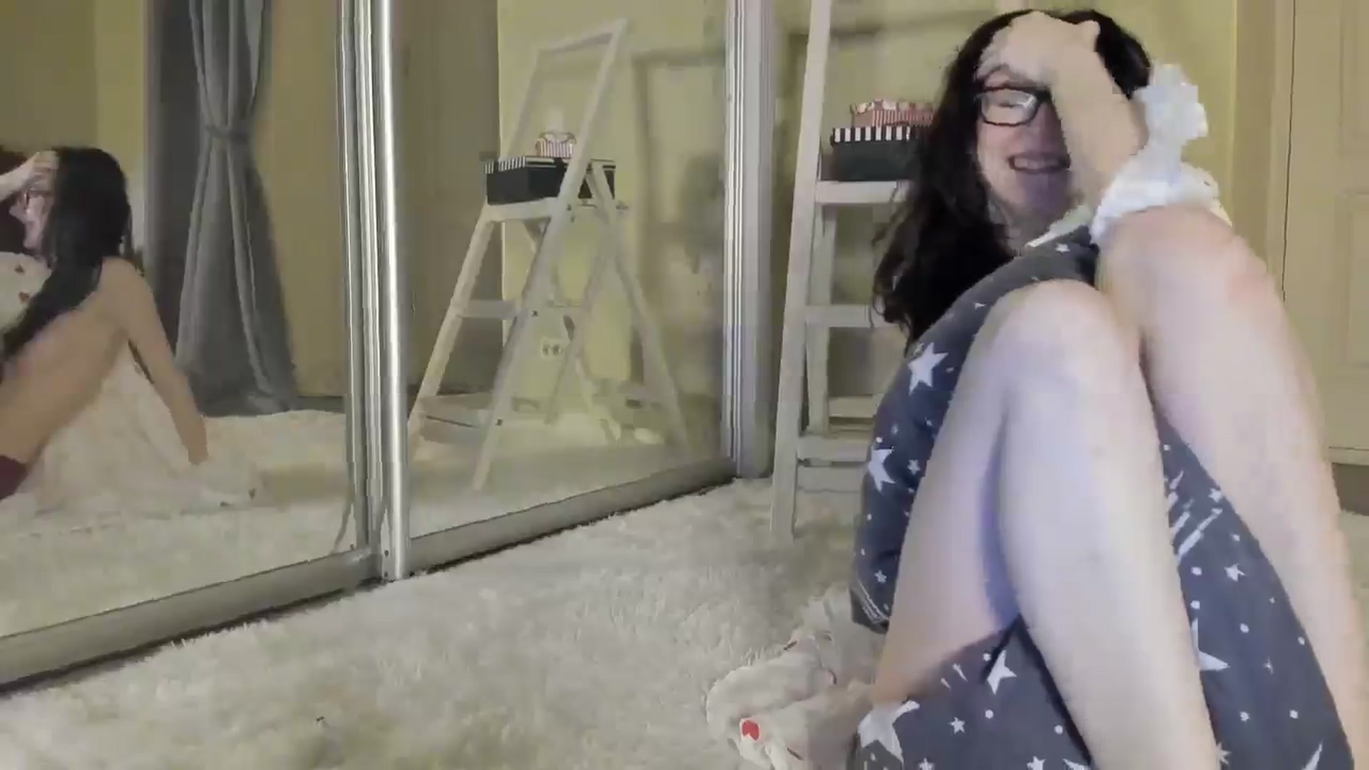 Gallery image thumbnail from Baby_Jewel's myfreecams stream on, 01/31/2025, 17:13 image 16 of 20