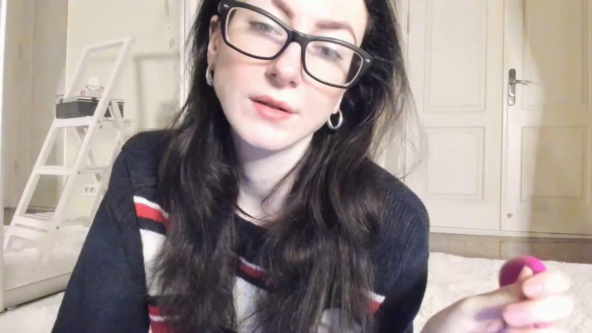 Gallery image thumbnail from Baby_Jewel's myfreecams stream on, 02/01/2025, 11:16 image 1 of 20
