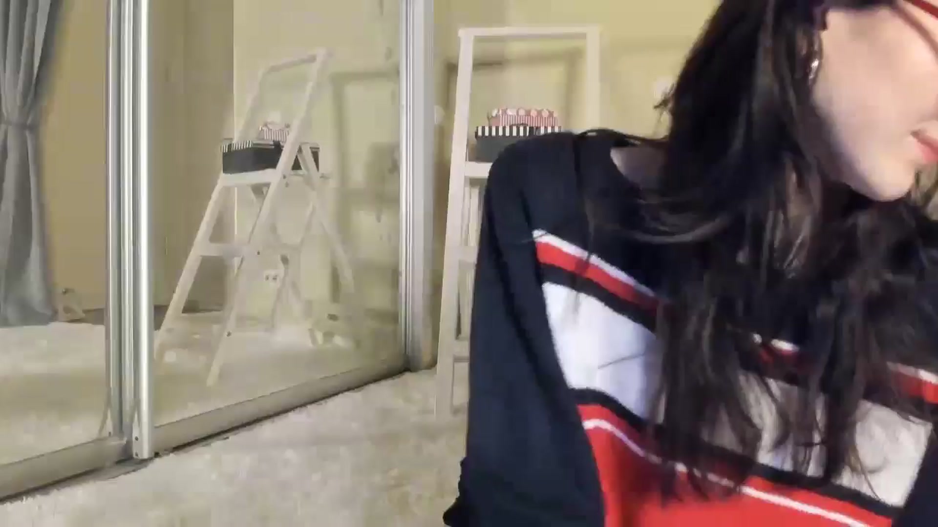 Gallery image thumbnail from Baby_Jewel's myfreecams stream on, 02/01/2025, 12:39 image 2 of 20
