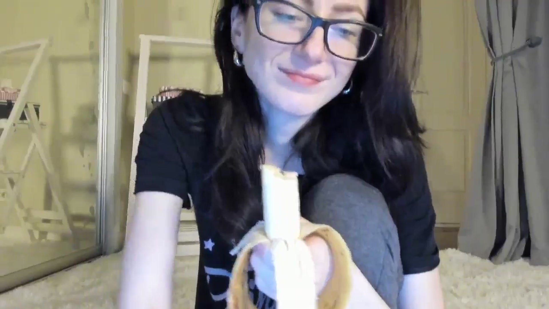Gallery image thumbnail from Baby_Jewel's myfreecams stream on, 02/02/2025, 12:15 image 6 of 20