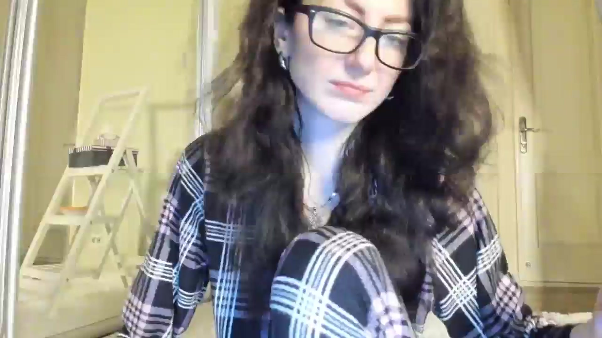 Gallery image thumbnail from Baby_Jewel's myfreecams stream on, 02/04/2025, 12:37 image 8 of 20