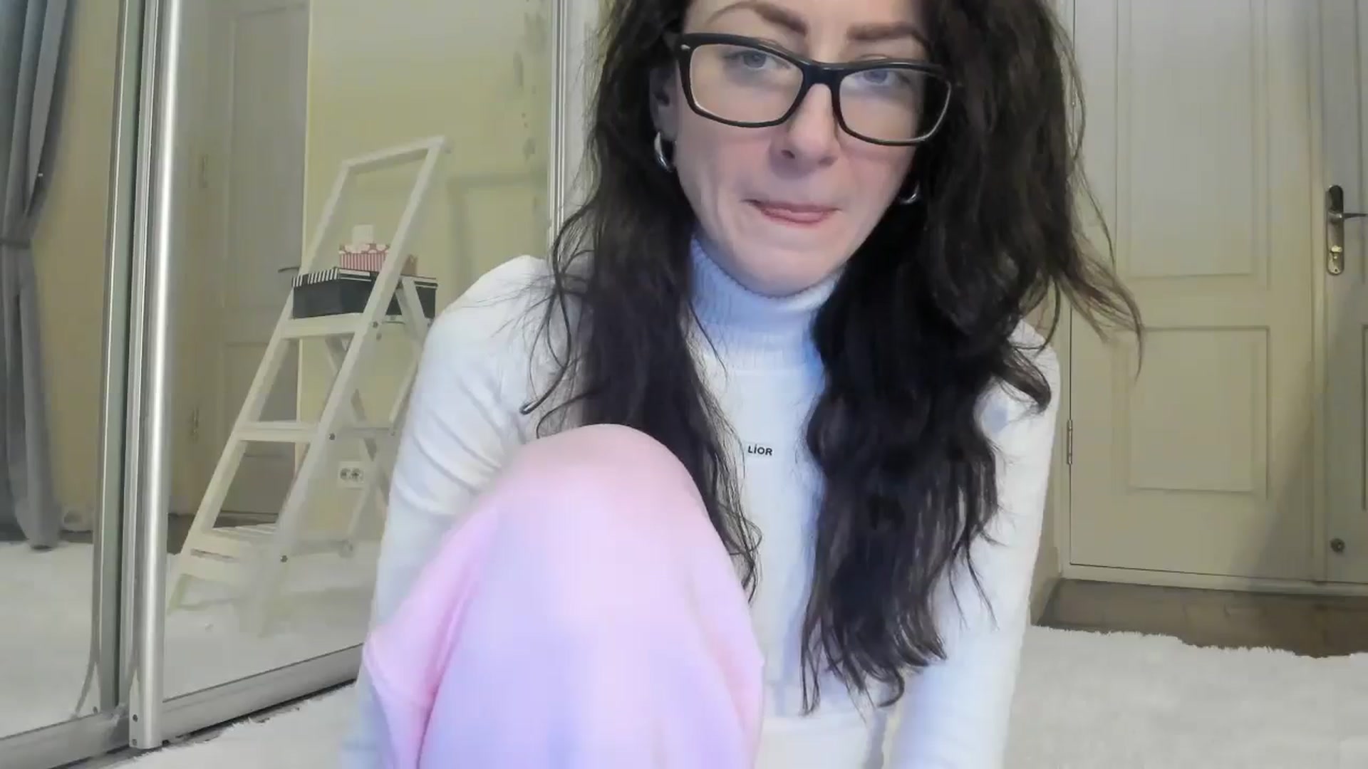 Gallery image thumbnail from Baby_Jewel's myfreecams stream on, 02/05/2025, 12:45 image 15 of 20