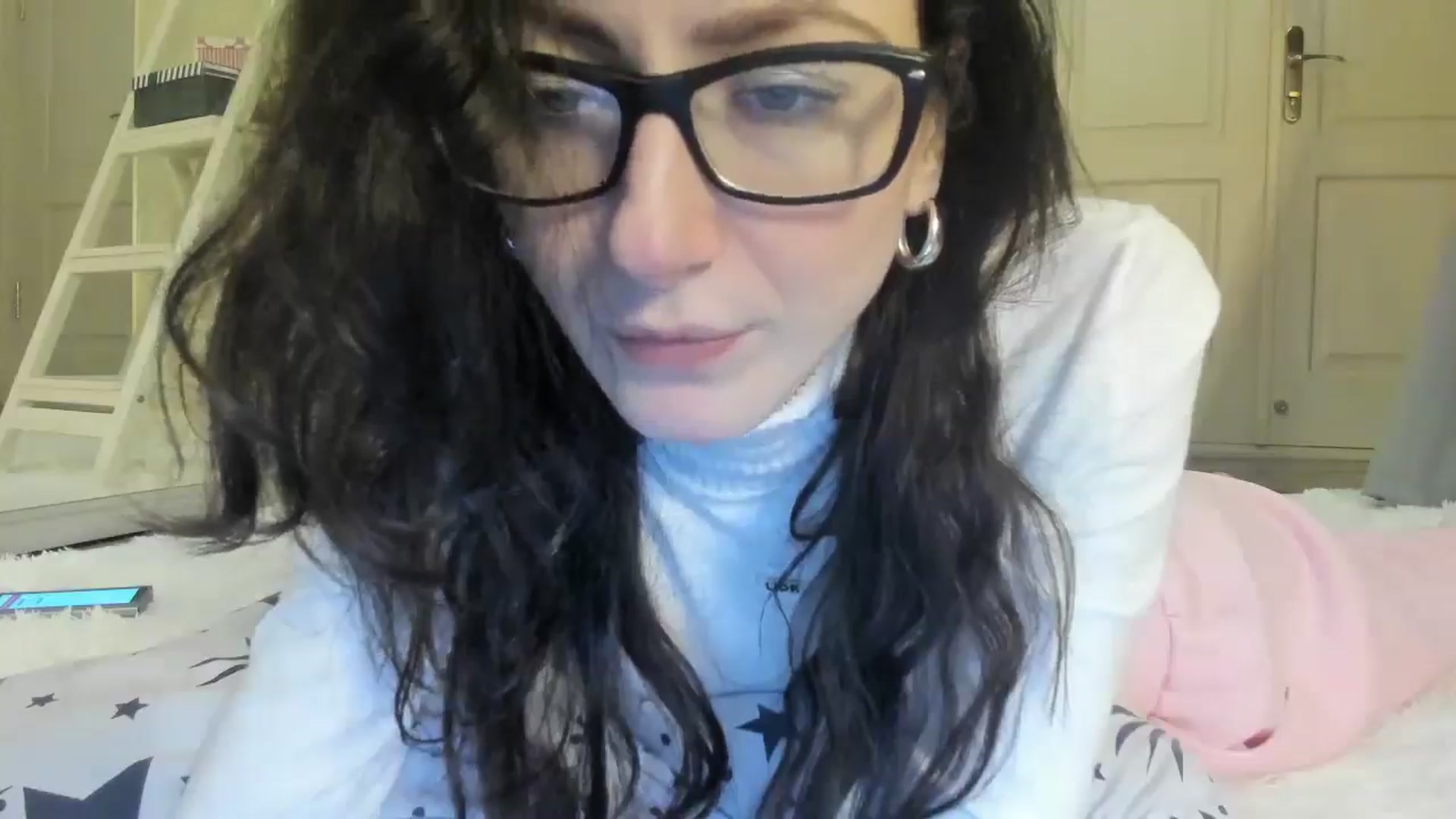Gallery image thumbnail from Baby_Jewel's myfreecams stream on, 02/05/2025, 14:10 image 8 of 20