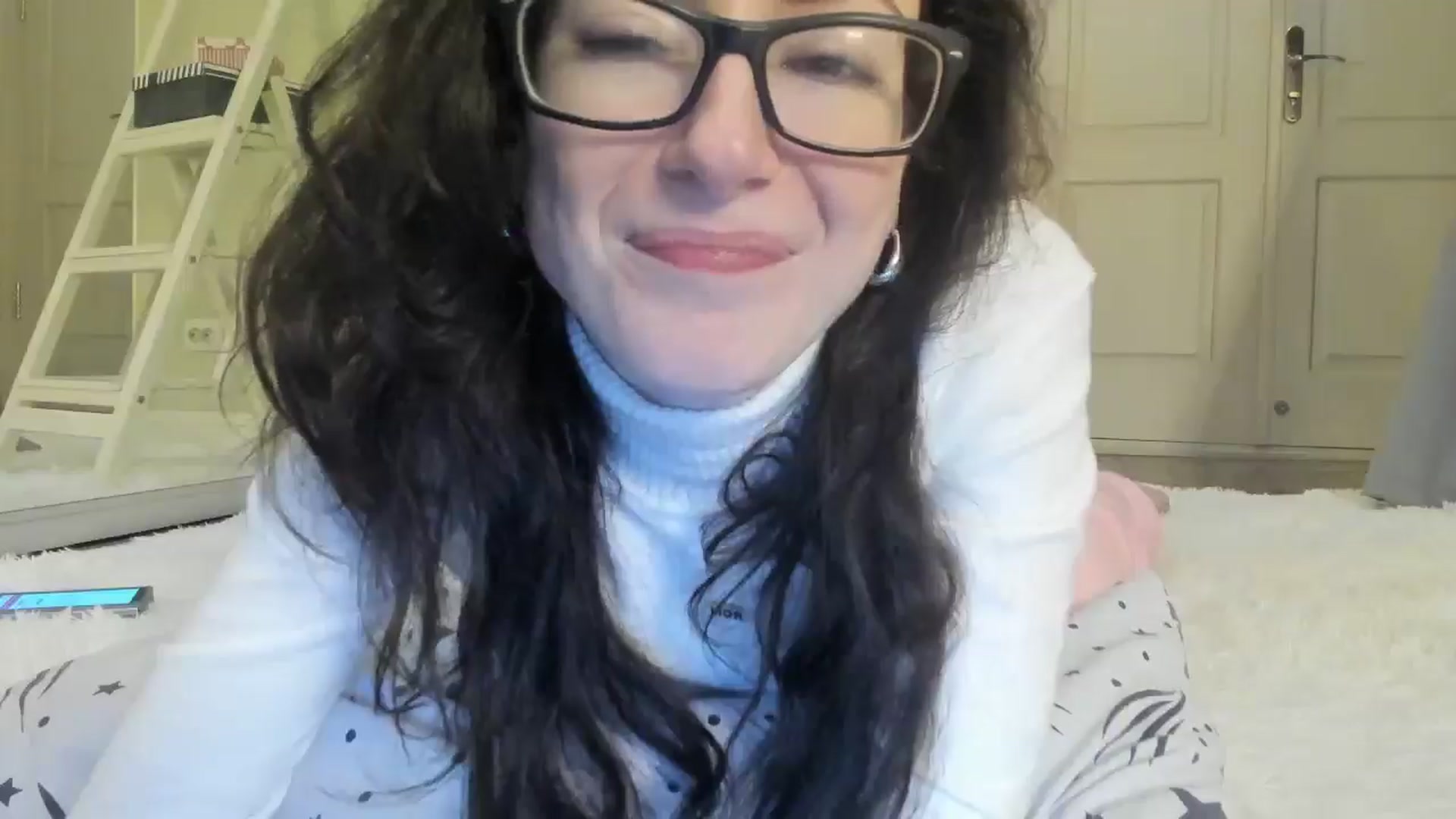 Gallery image thumbnail from Baby_Jewel's myfreecams stream on, 02/05/2025, 14:10 image 18 of 20