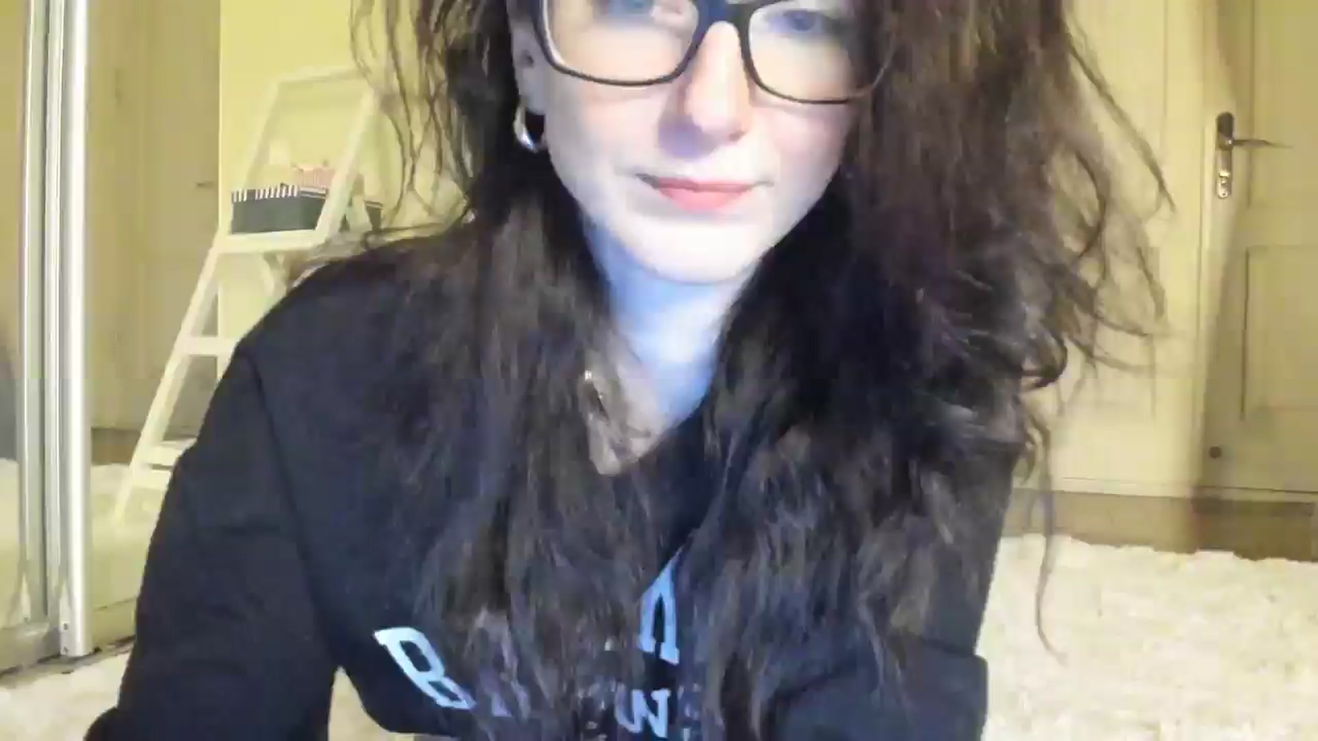 Gallery image thumbnail from Baby_Jewel's myfreecams stream on, 02/06/2025, 12:58 image 16 of 20