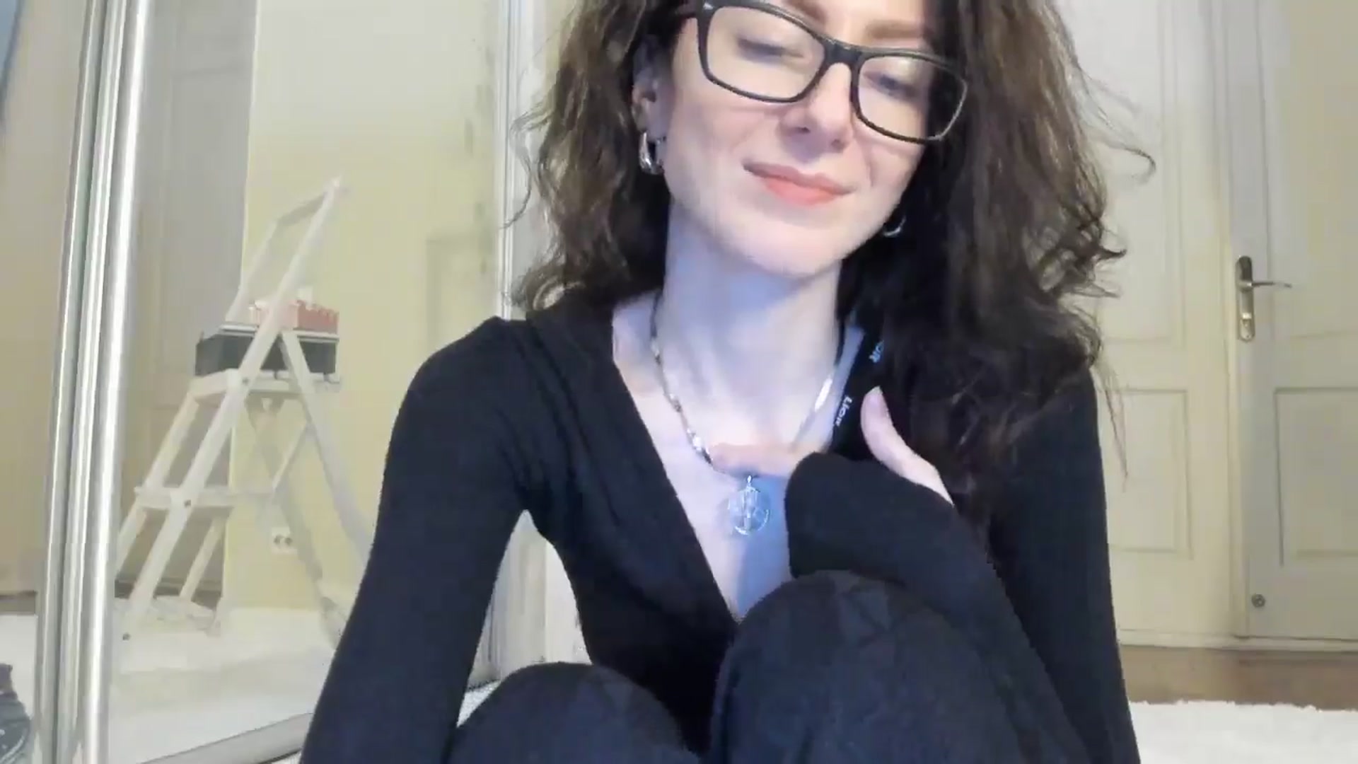 Gallery image thumbnail from Baby_Jewel's myfreecams stream on, 02/08/2025, 16:38 image 15 of 20