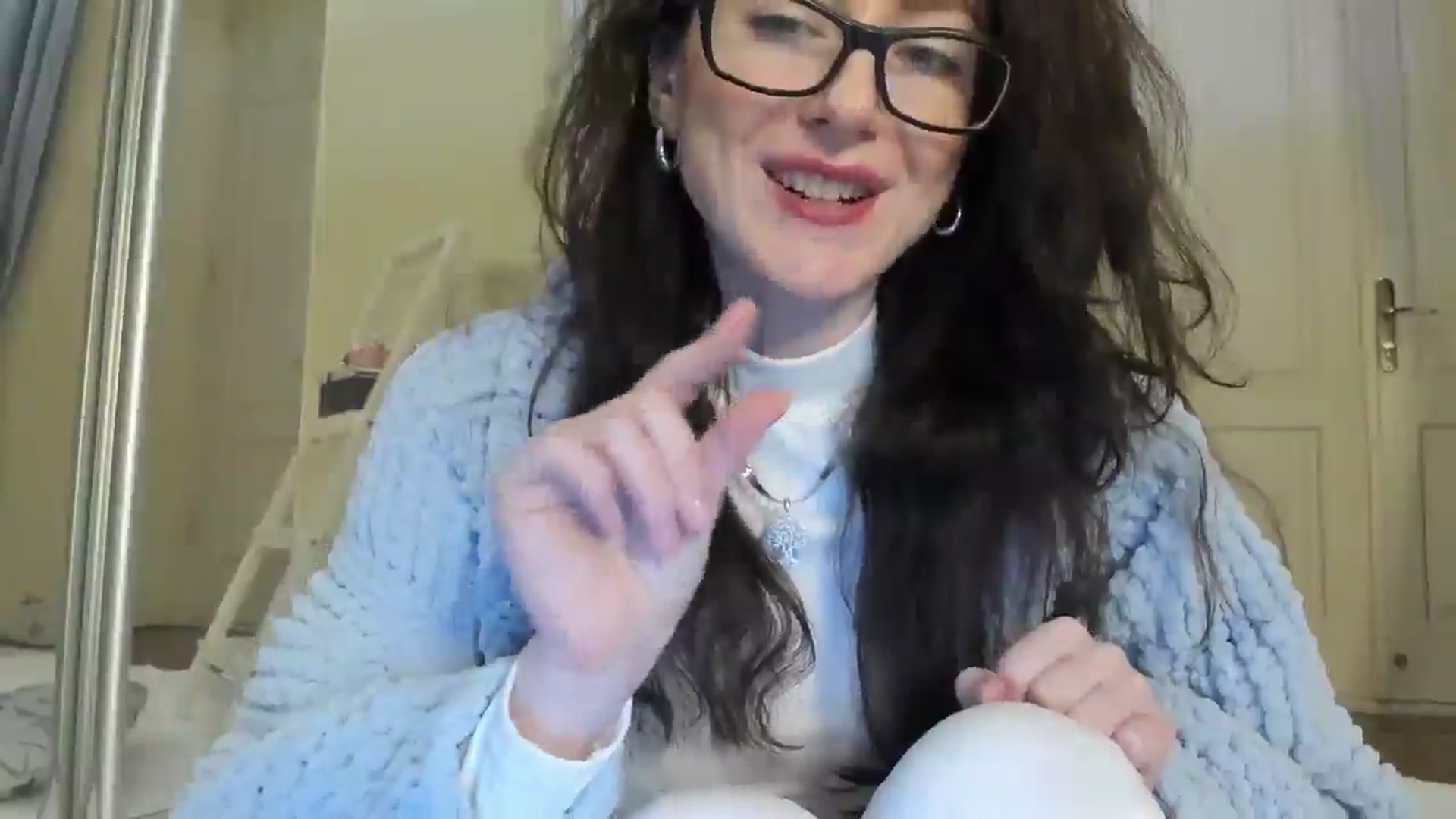 Gallery image thumbnail from Baby_Jewel's myfreecams stream on, 02/21/2025, 16:00 image 14 of 20